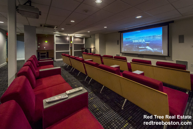 175 Freeman St, North Brookline