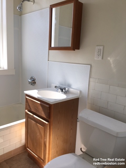 8 Vinal St, Brighton