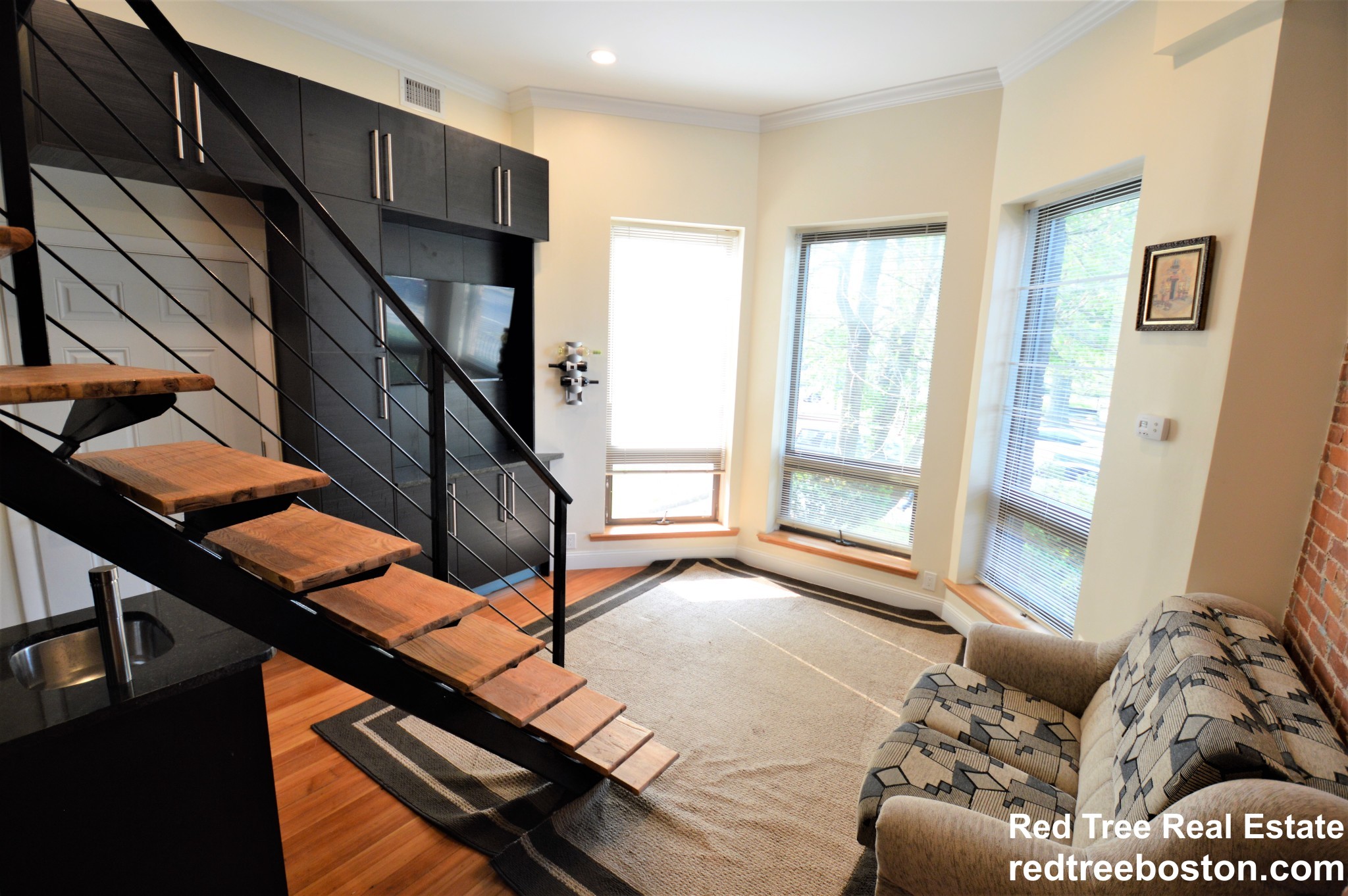 1689 Beacon St, Coolidge Corner