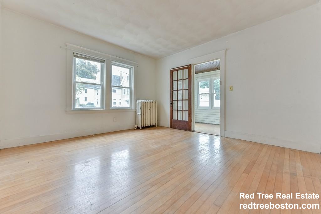 6 Upcrest Rd, Brighton