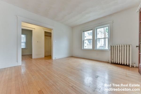 6 Upcrest Rd, Brighton