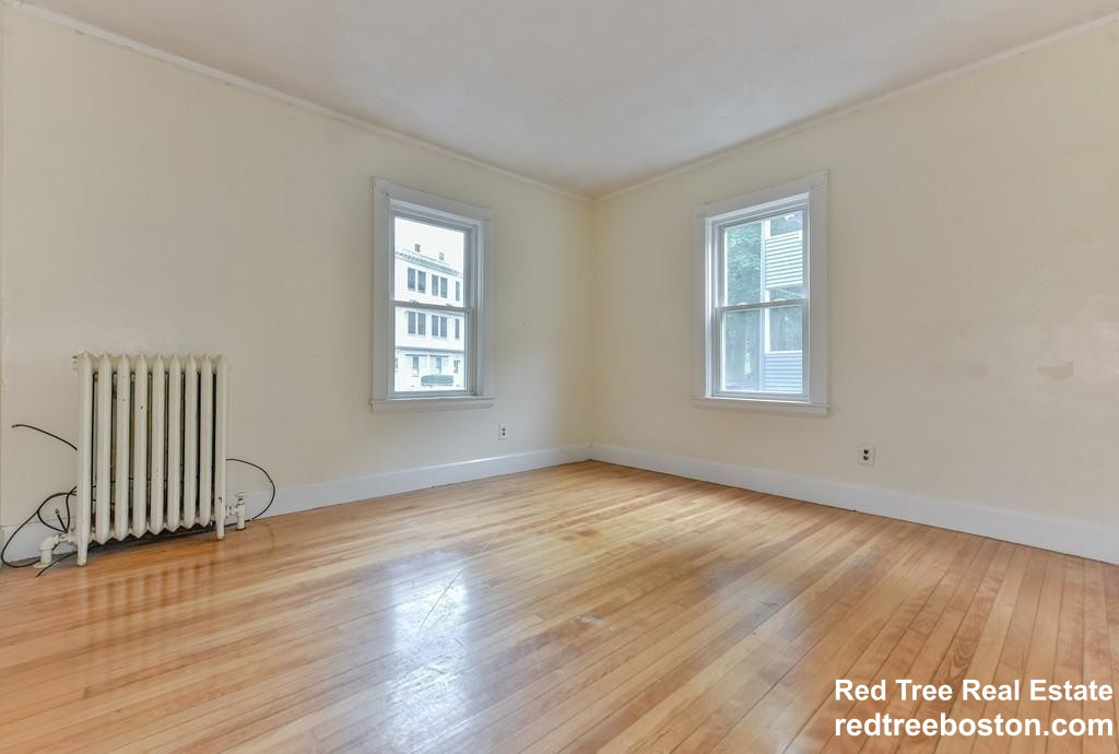 6 Upcrest Rd, Brighton