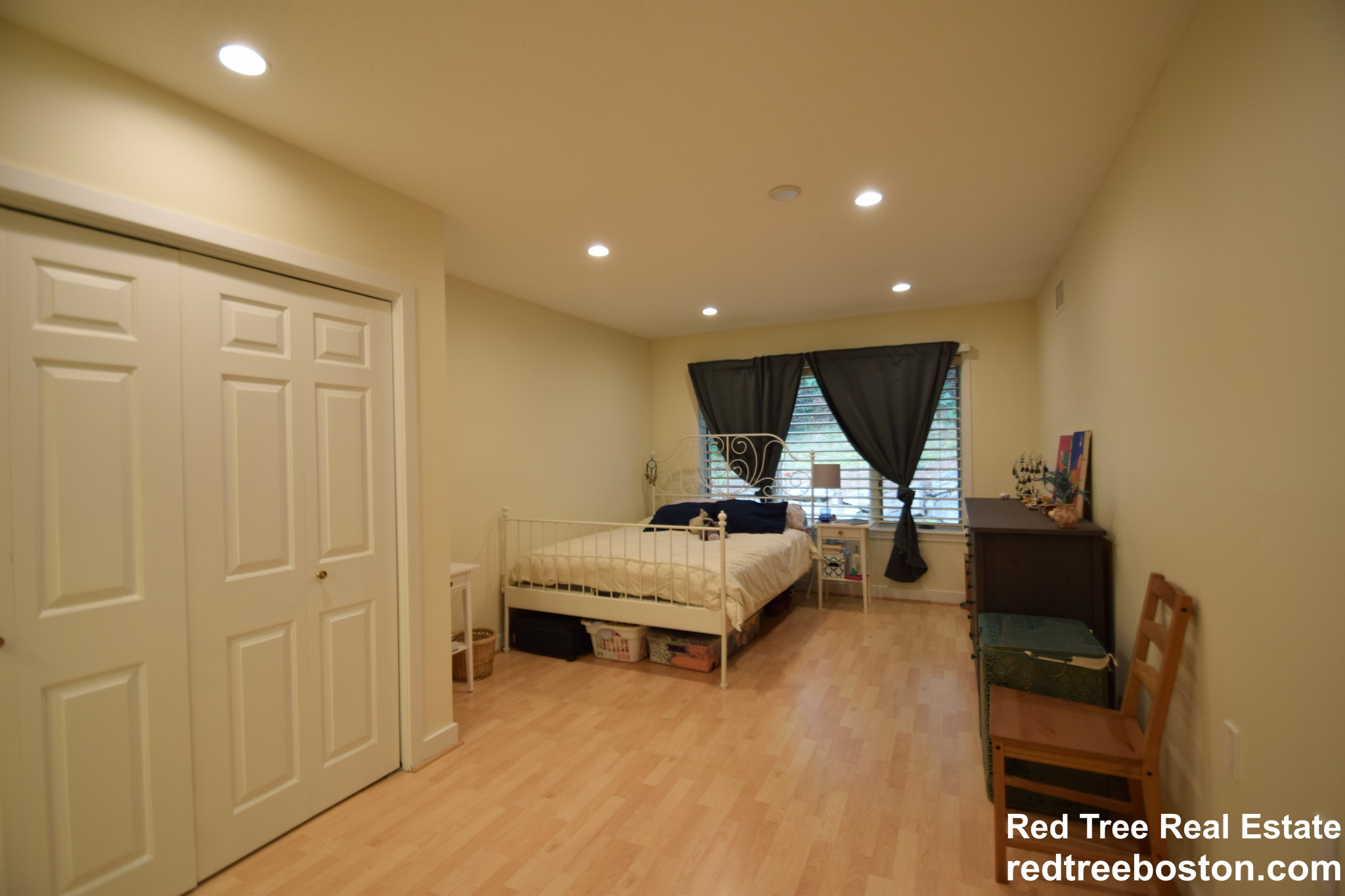 100 Rosemary Way, Needham