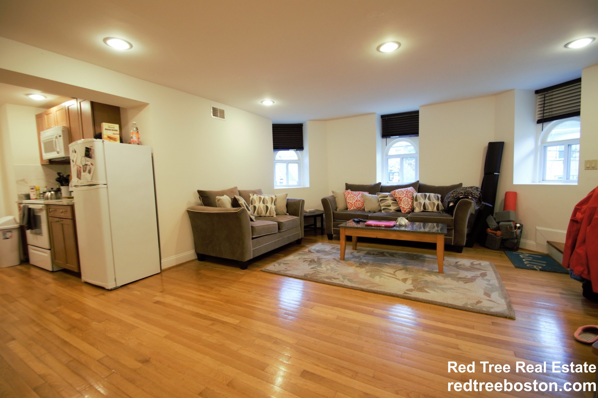2 bed, 1 bath apartment for rent at 31 York Tr Unit 1, Brookline — photo 10 of 25