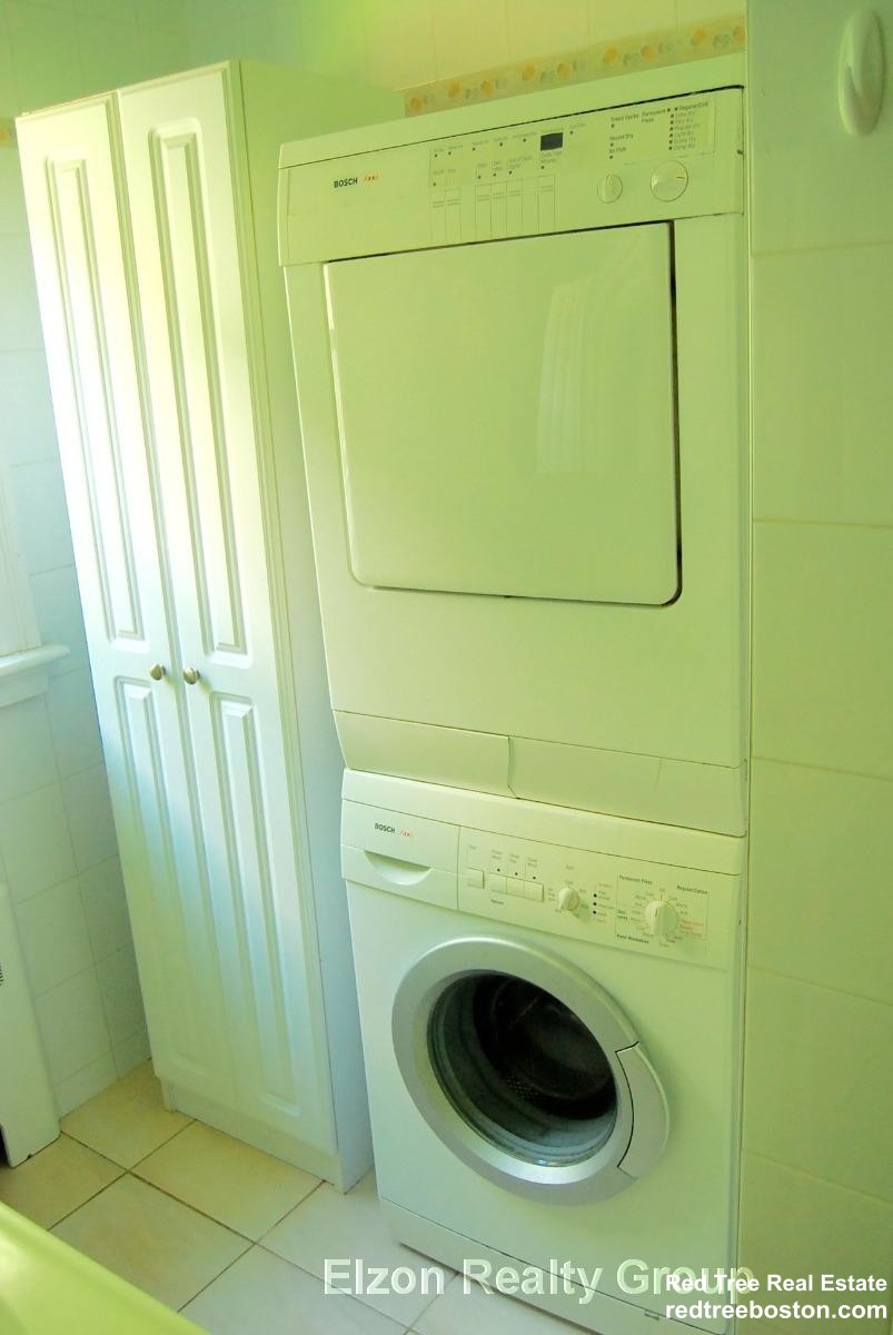 95 Undine Rd, Brighton