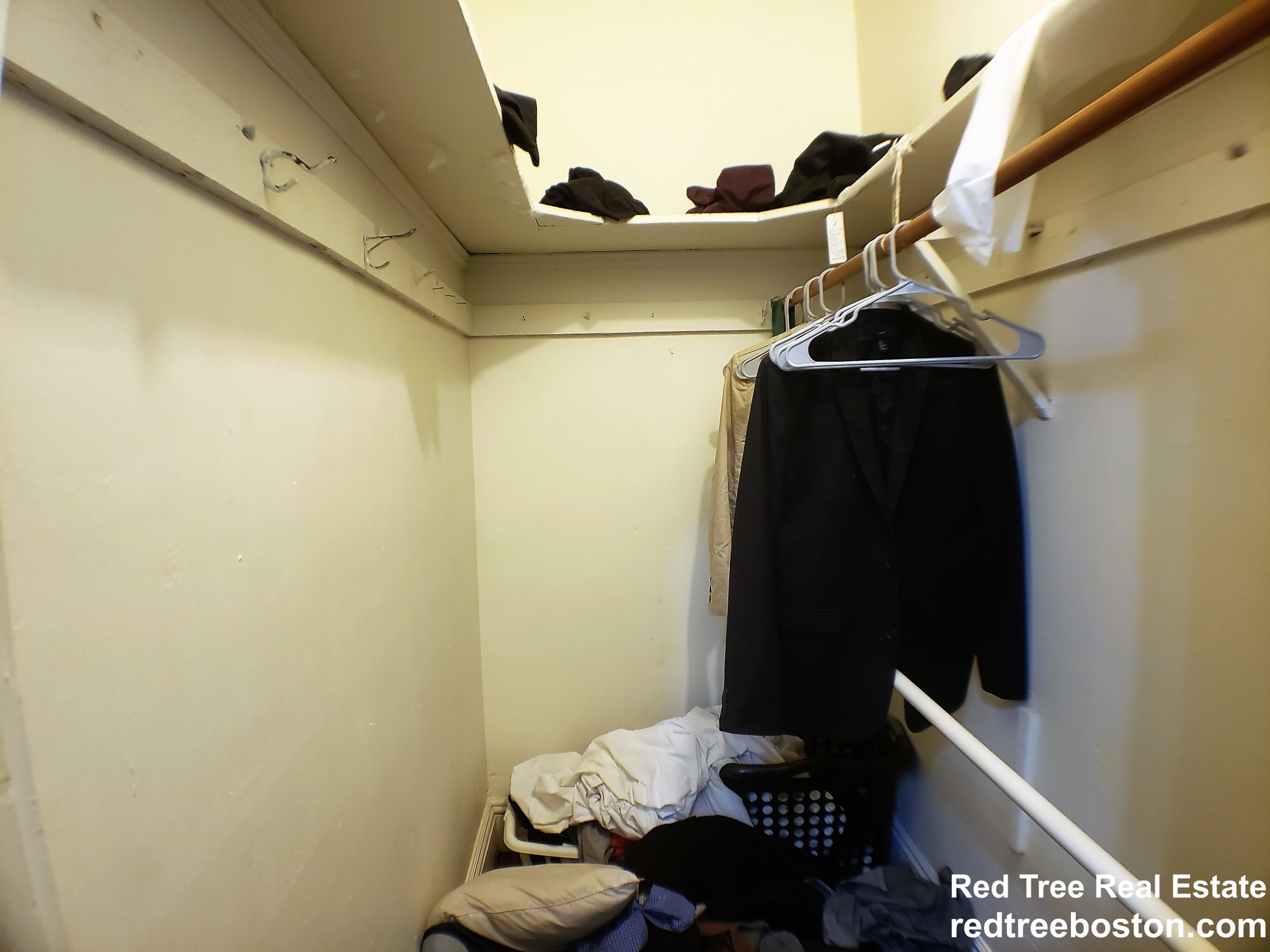 2 bed, 1 bath apartment for rent at 9 Egremont Rd Unit 9, Brighton — photo 7 of 13