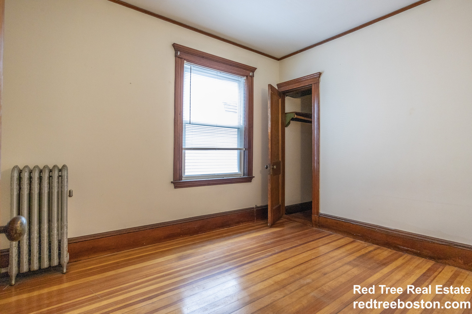 68 Bakersfield St, Dorchester