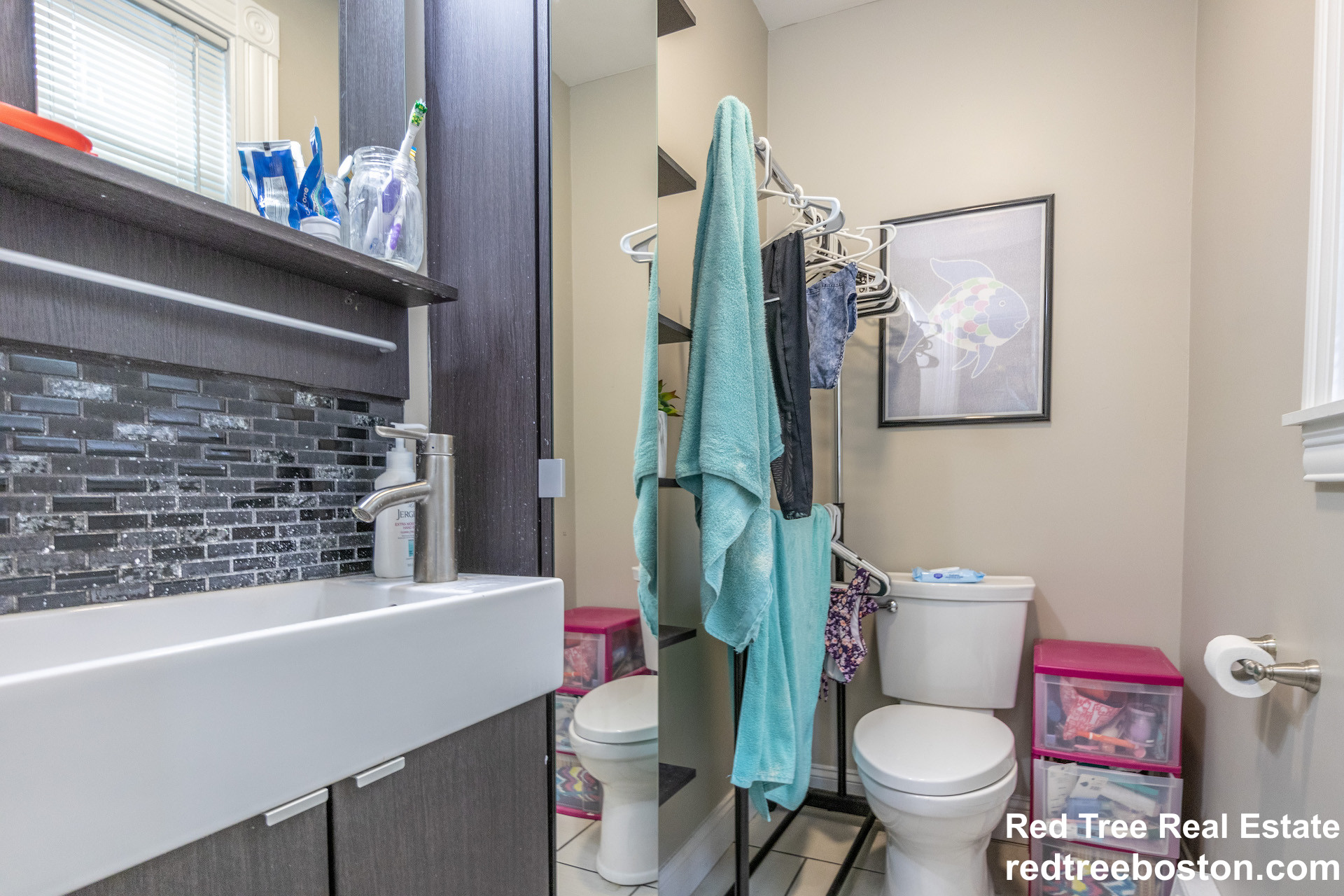 4 bed, 1.5 bath apartment for rent at 35 Harbor View St Unit 3, Dorchester — photo 10 of 23