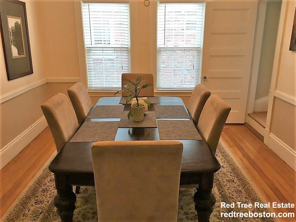 4 bed, 2 bath apartment for rent at 354 Waltham St Unit 1, West Newton — photo 5 of 9