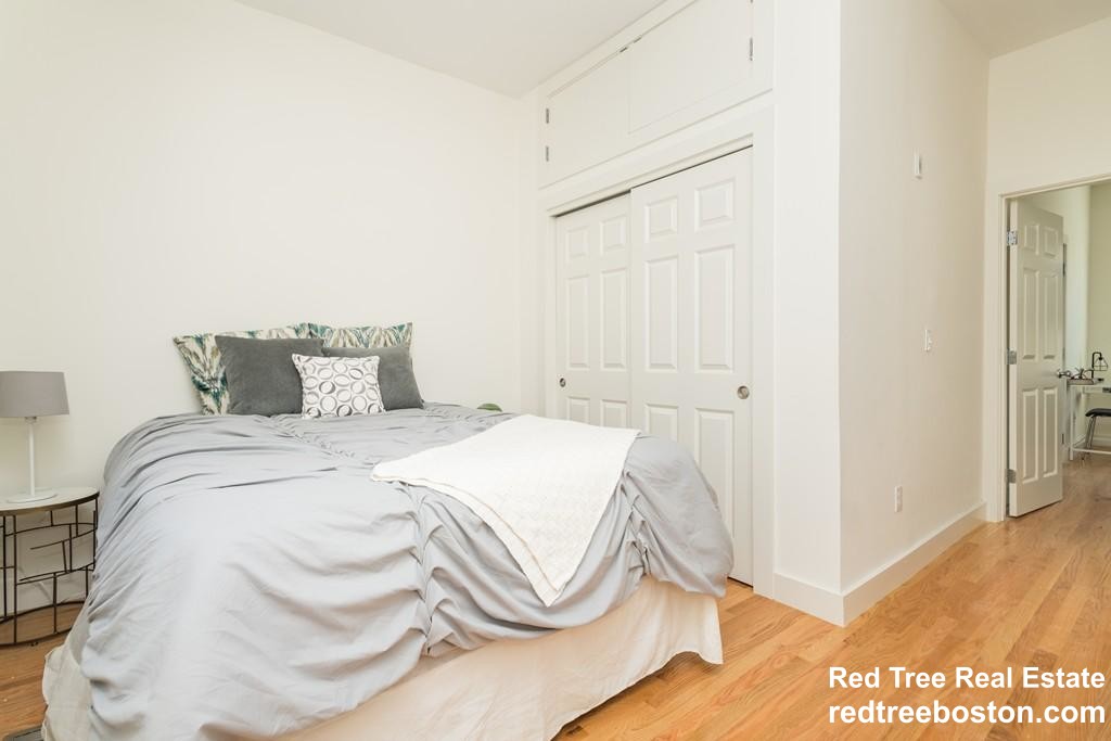 1 bed, 1 bath apartment for rent at 150 Pleasant St Unit 3, Dorchester — photo 14 of 25