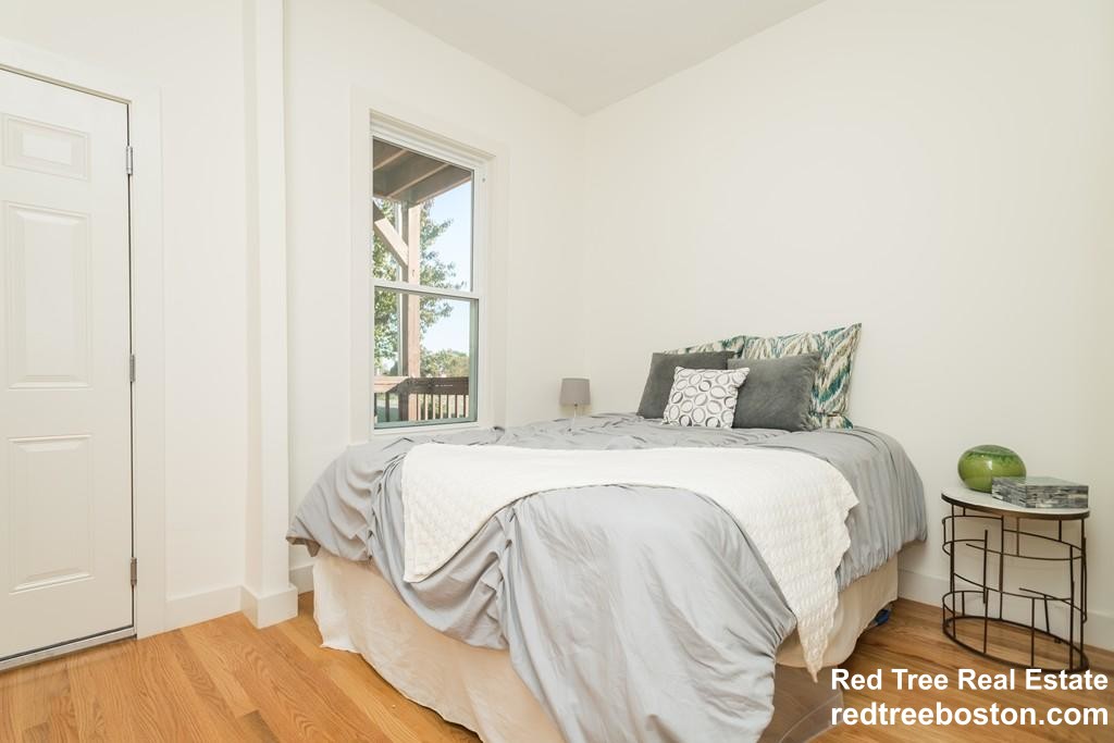 1 bed, 1 bath apartment for rent at 150 Pleasant St Unit 3, Dorchester — photo 15 of 25