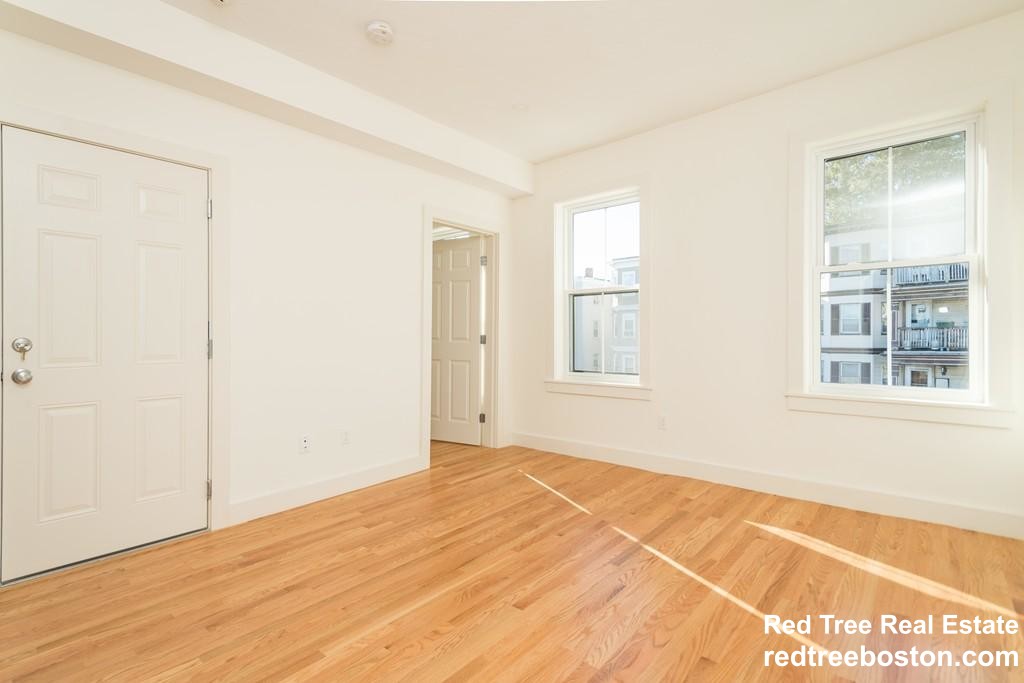 1 bed, 1 bath apartment for rent at 150 Pleasant St Unit 3, Dorchester — photo 18 of 25