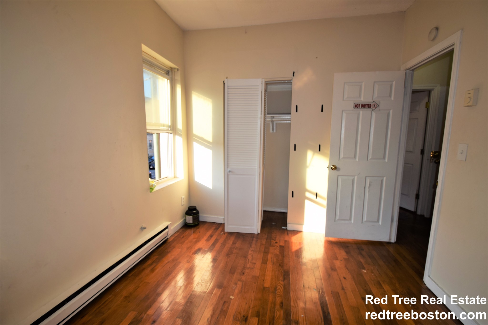 886 Huntington Ave, Mission Hill