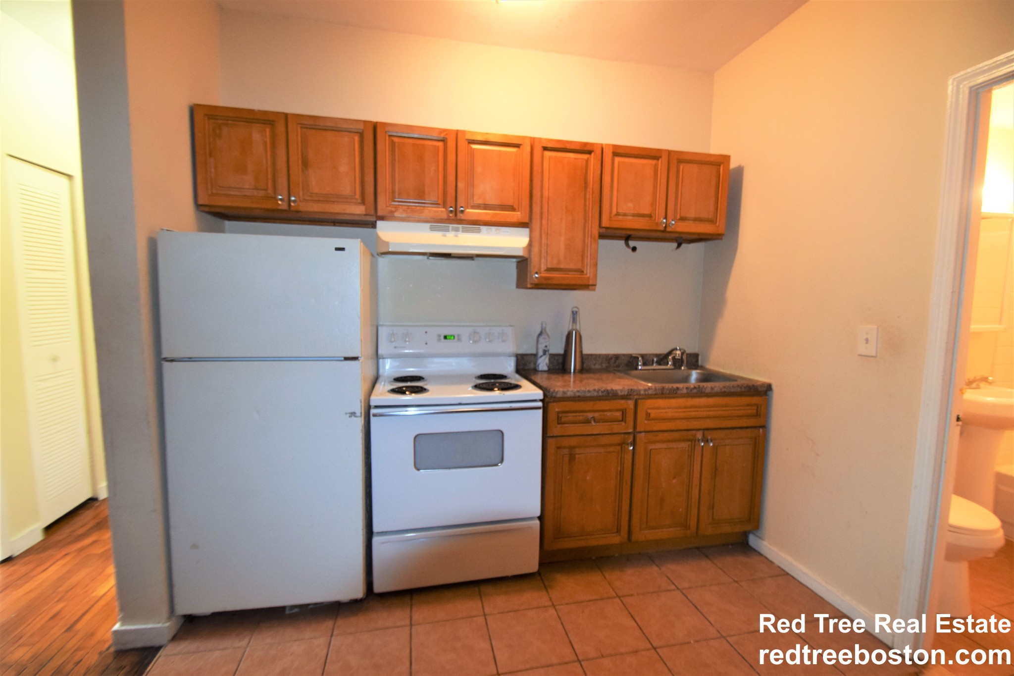 886 Huntington Ave, Mission Hill