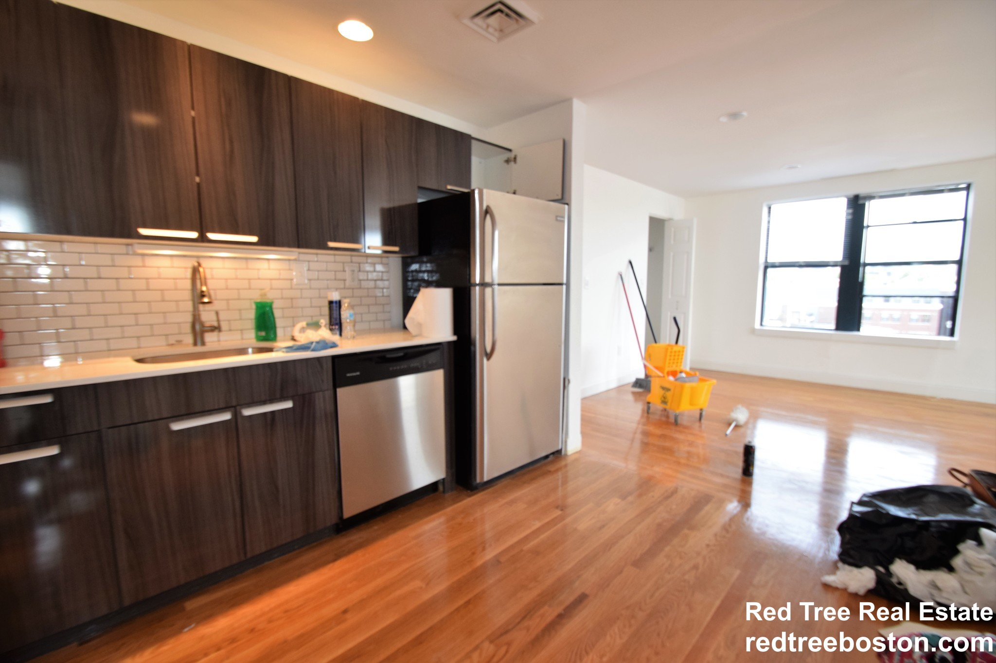 100 Jersey St, Fenway