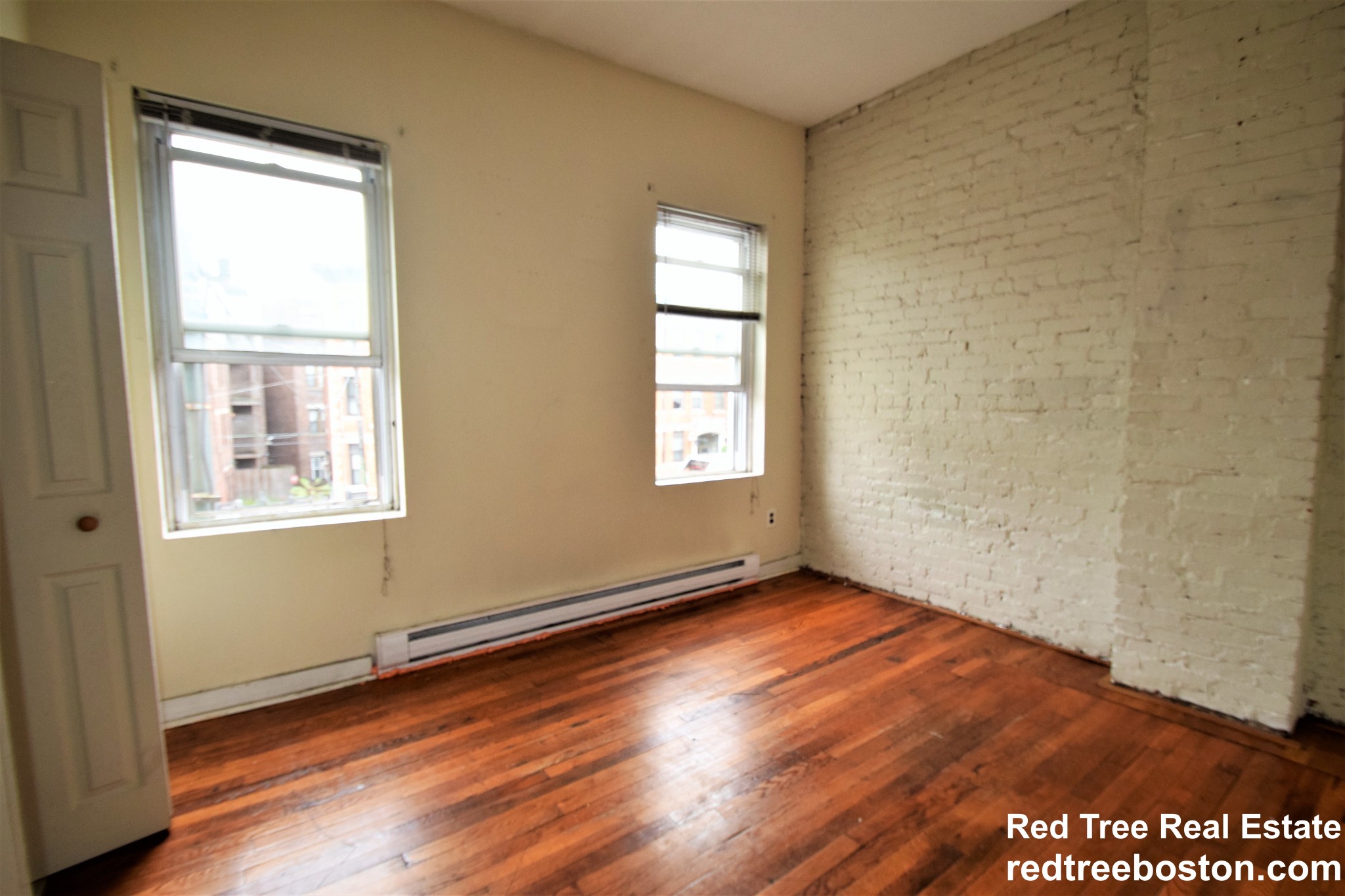 896 Huntington Ave, Mission Hill