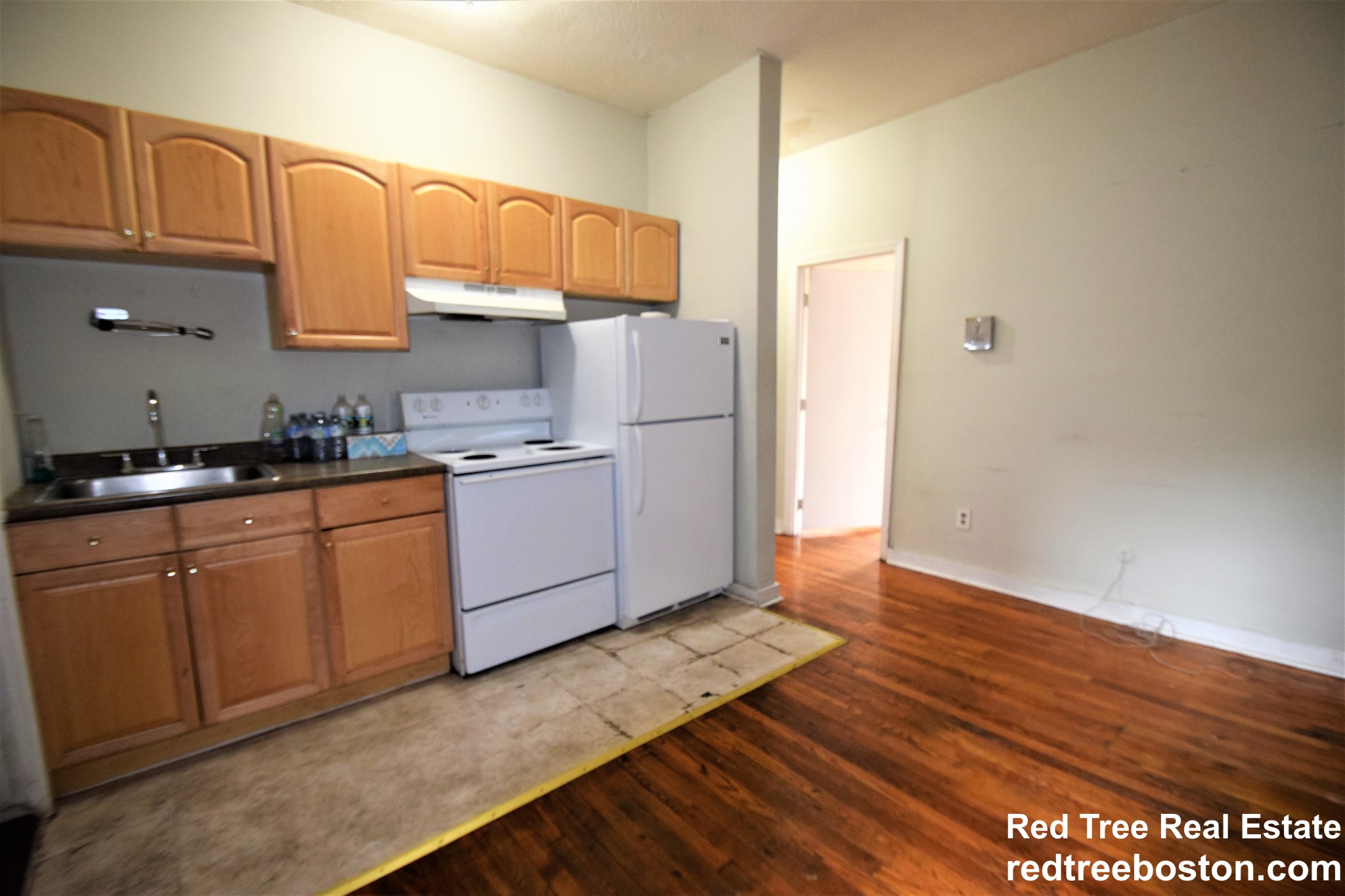 896 Huntington Ave, Mission Hill