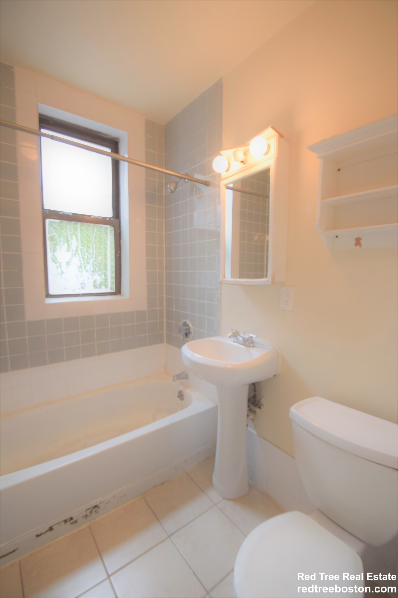 891 Huntington Ave, Mission Hill