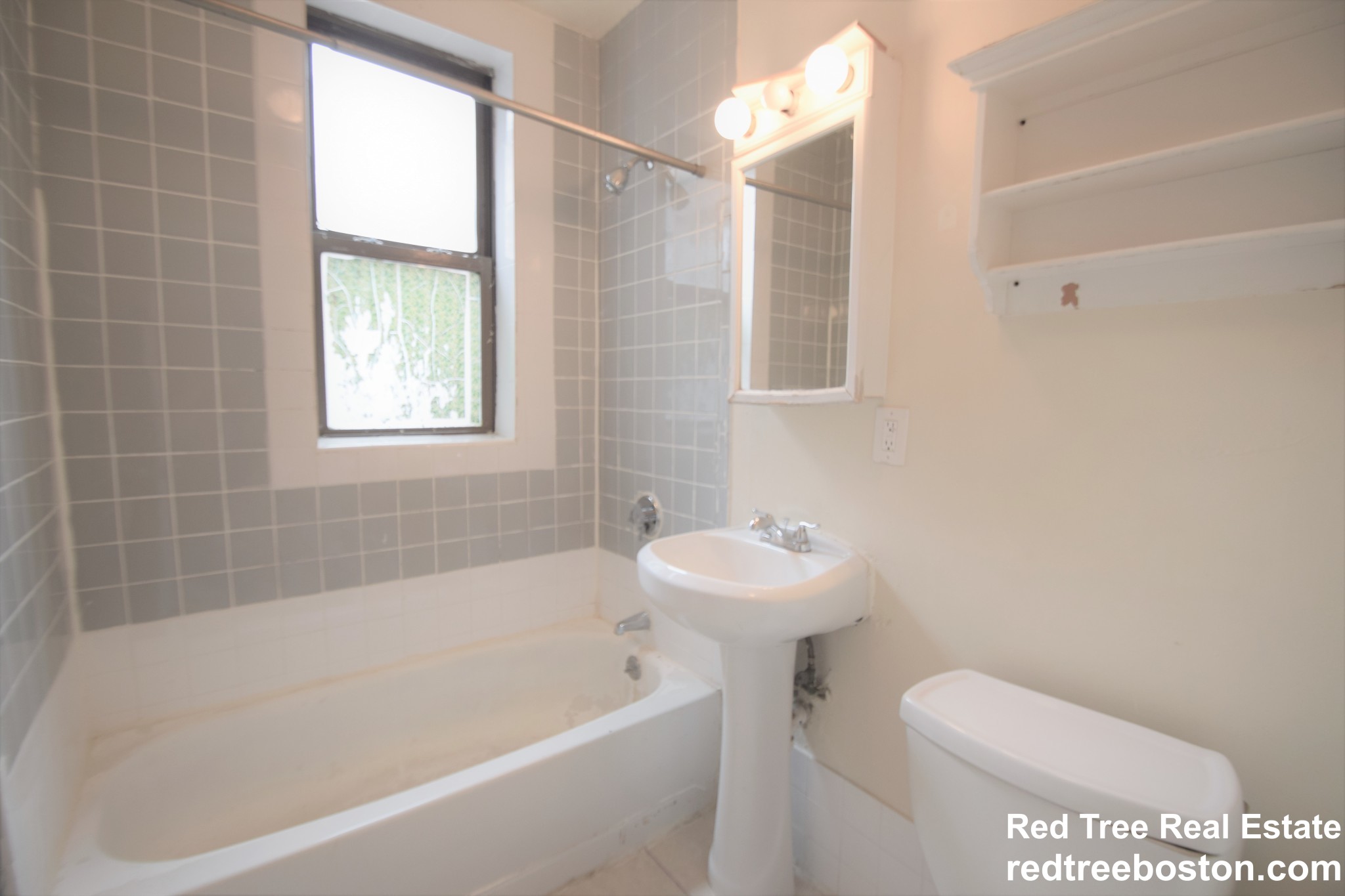 891 Huntington Ave, Mission Hill