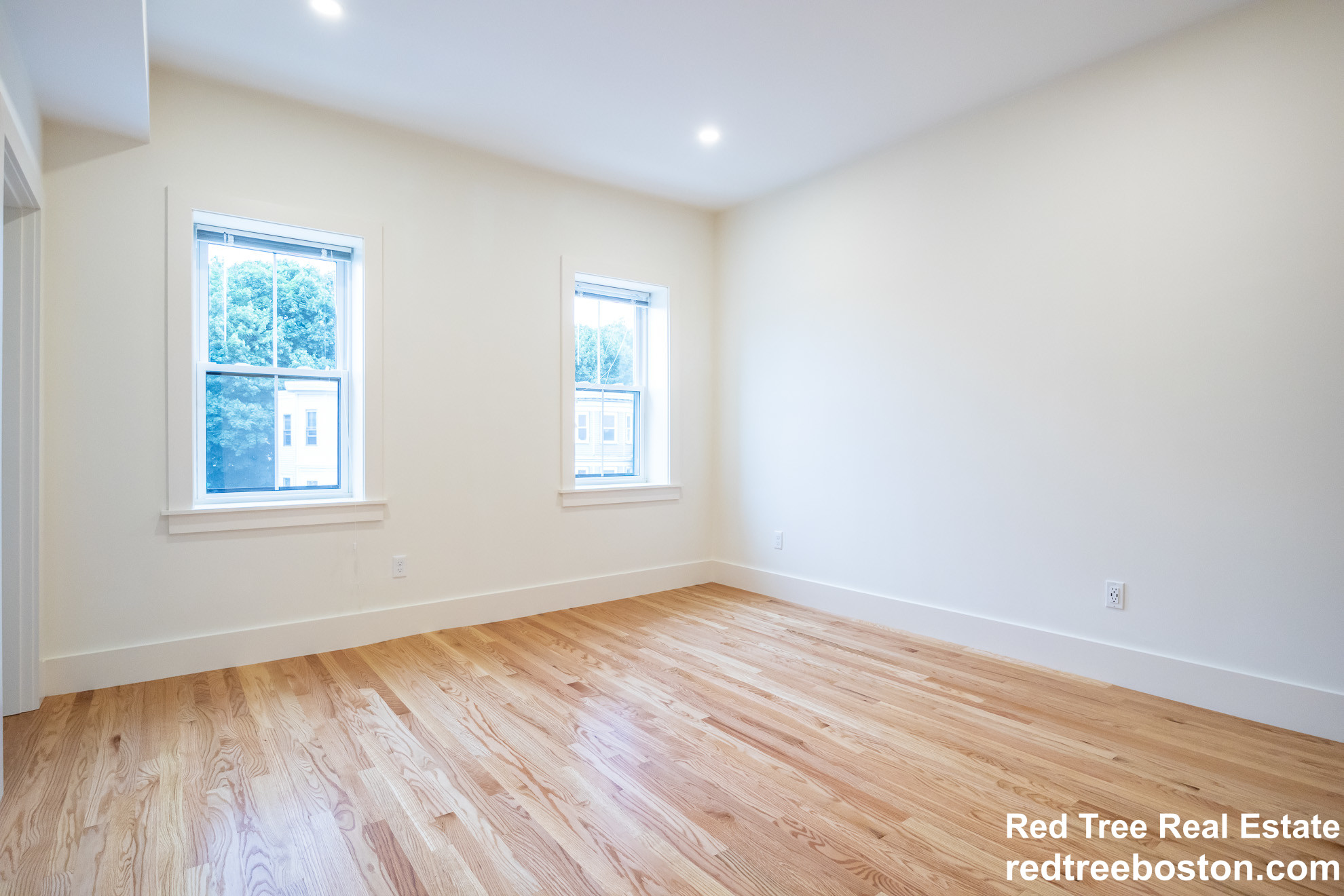 1 bed, 1 bath apartment for rent at 150 Pleasant St Unit 3, Dorchester