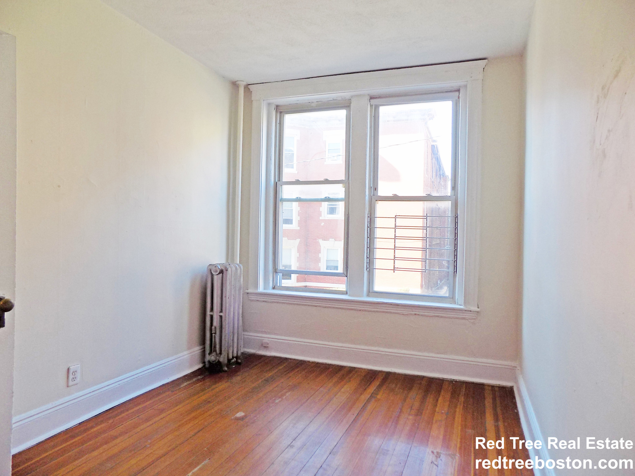 11 Mount Hood Rd, Brighton