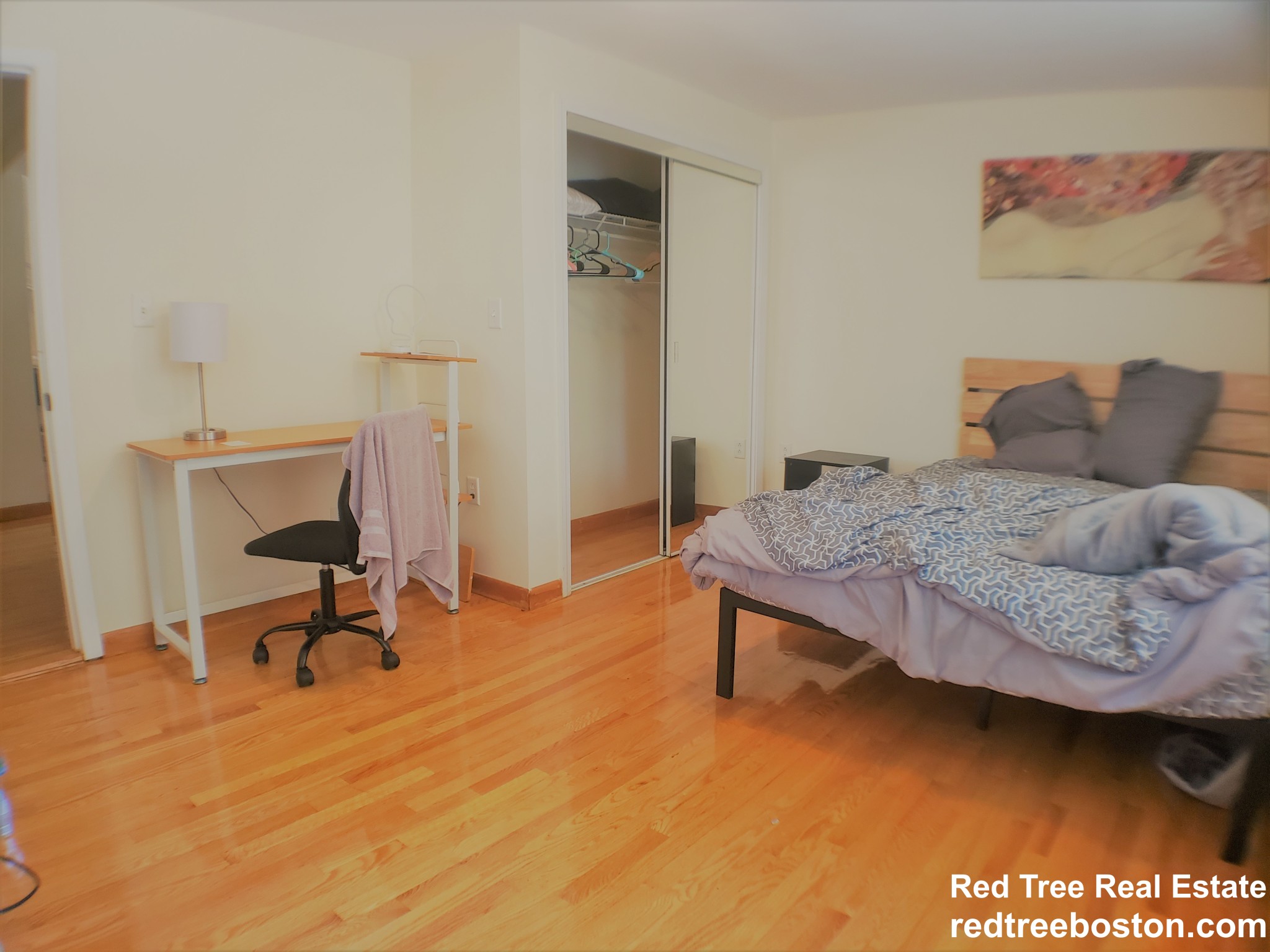 4 bed, 2 bath apartment for rent at 29 Sutherland Rd Unit A, Brighton — photo 19 of 50