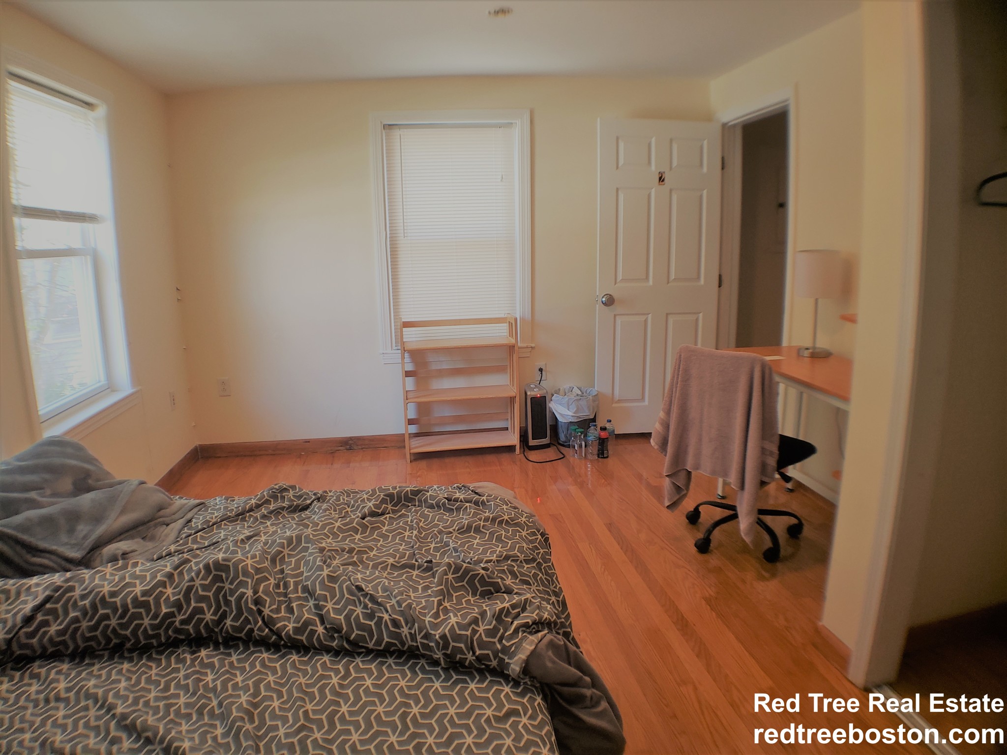 4 bed, 2 bath apartment for rent at 29 Sutherland Rd Unit A, Brighton — photo 21 of 50