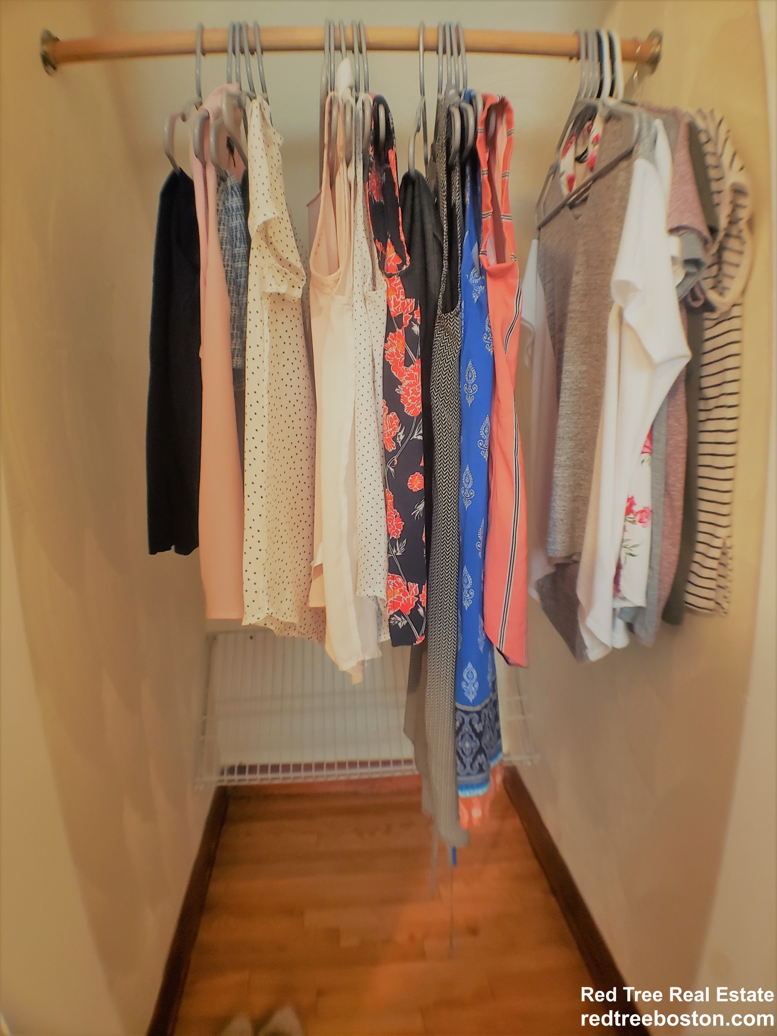 4 bed, 2 bath apartment for rent at 29 Sutherland Rd Unit A, Brighton — photo 32 of 50