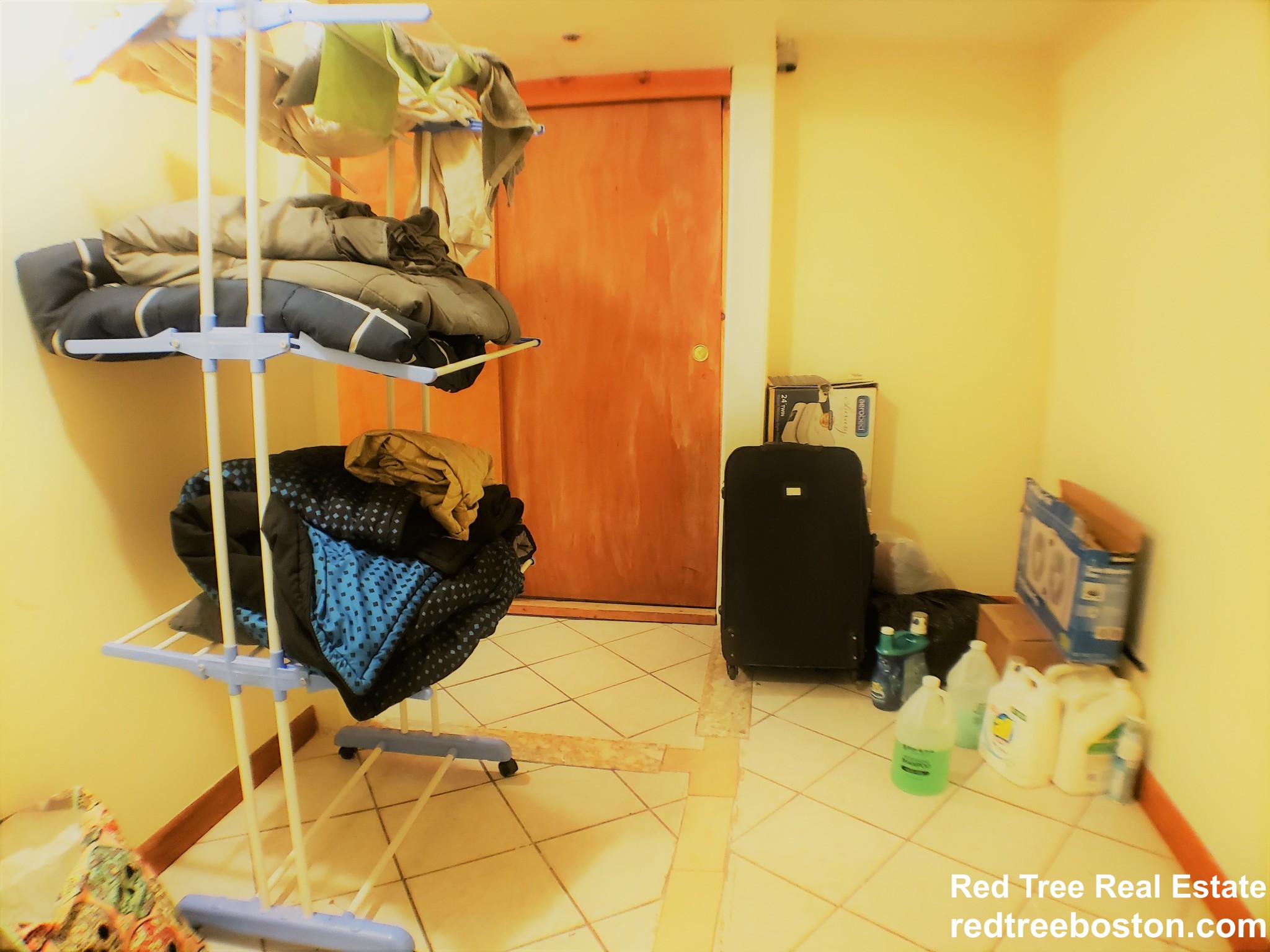 4 bed, 2 bath apartment for rent at 29 Sutherland Rd Unit A, Brighton — photo 43 of 50