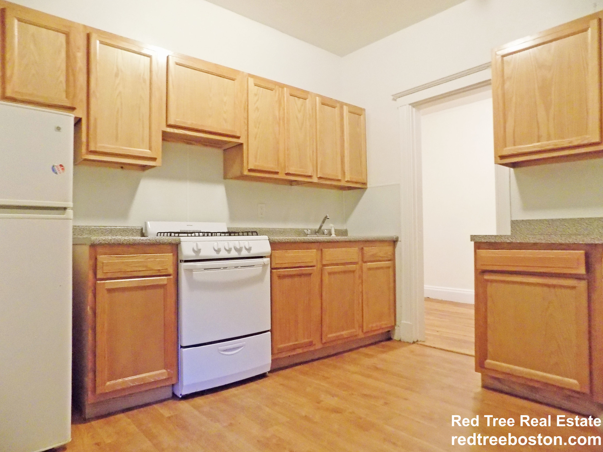1810 Commonwealth Ave. - 2,925USD / month