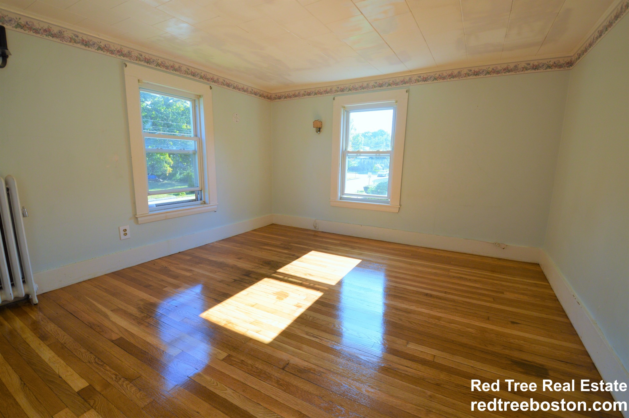 334 River St, West Newton