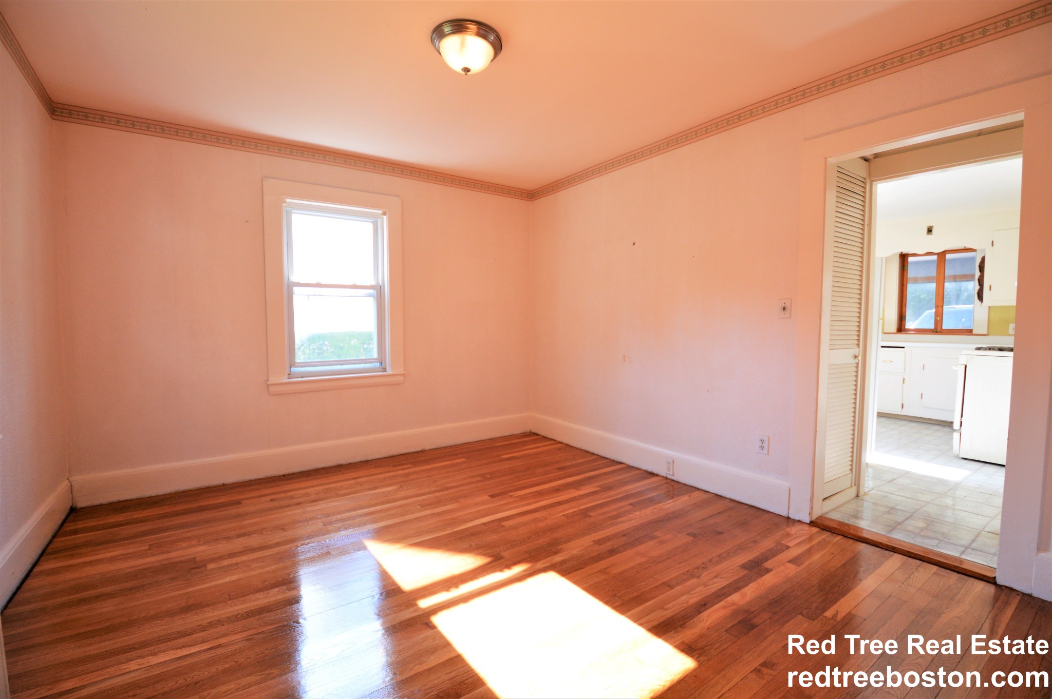 334 River St, West Newton