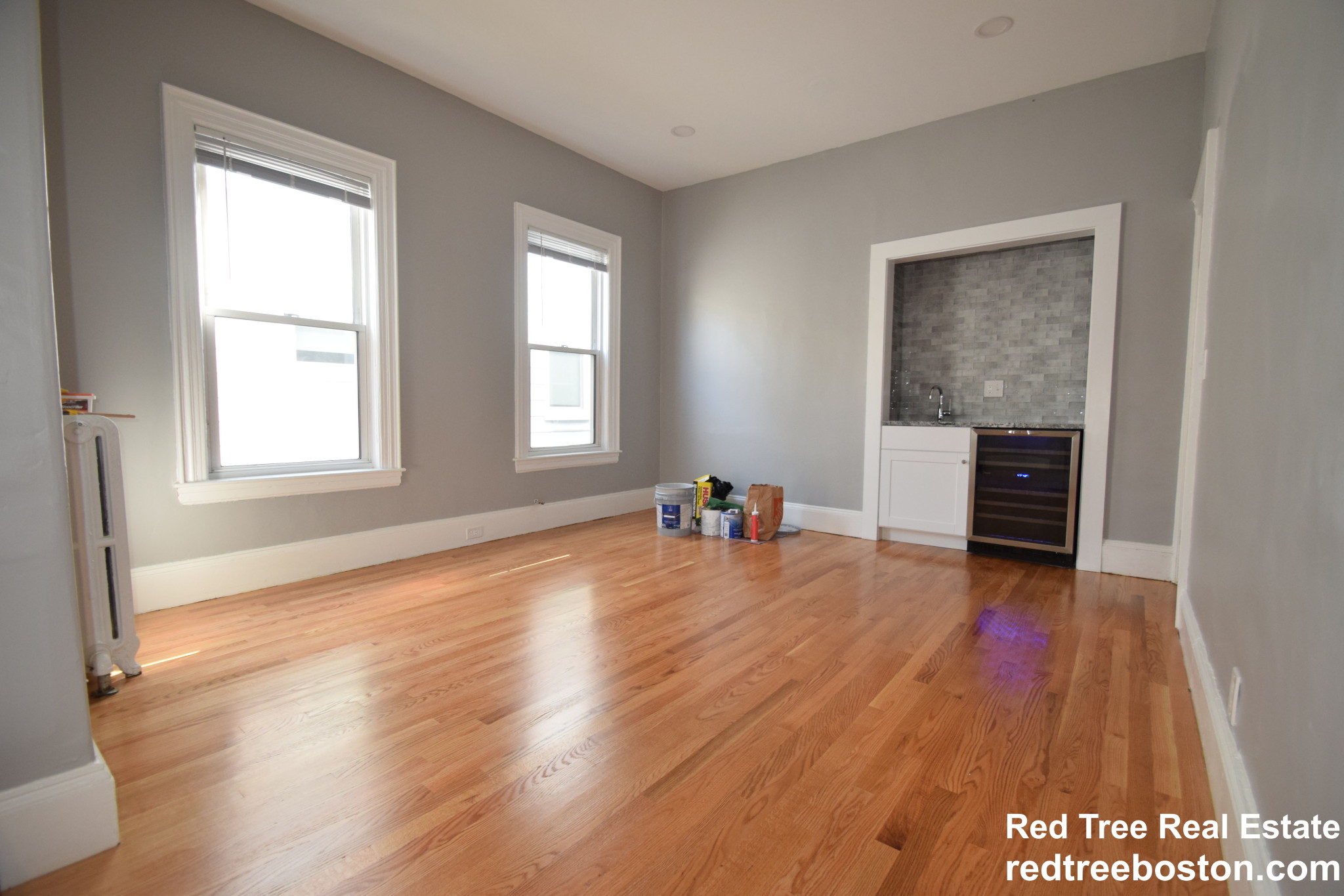4 bed, 2 bath apartment for rent at 83 Surrey St Unit 1, Brighton — photo 18 of 27