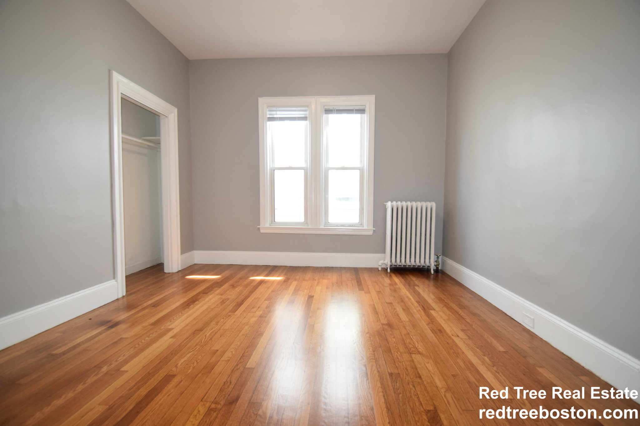 4 bed, 2 bath apartment for rent at 83 Surrey St Unit 1, Brighton — photo 23 of 27