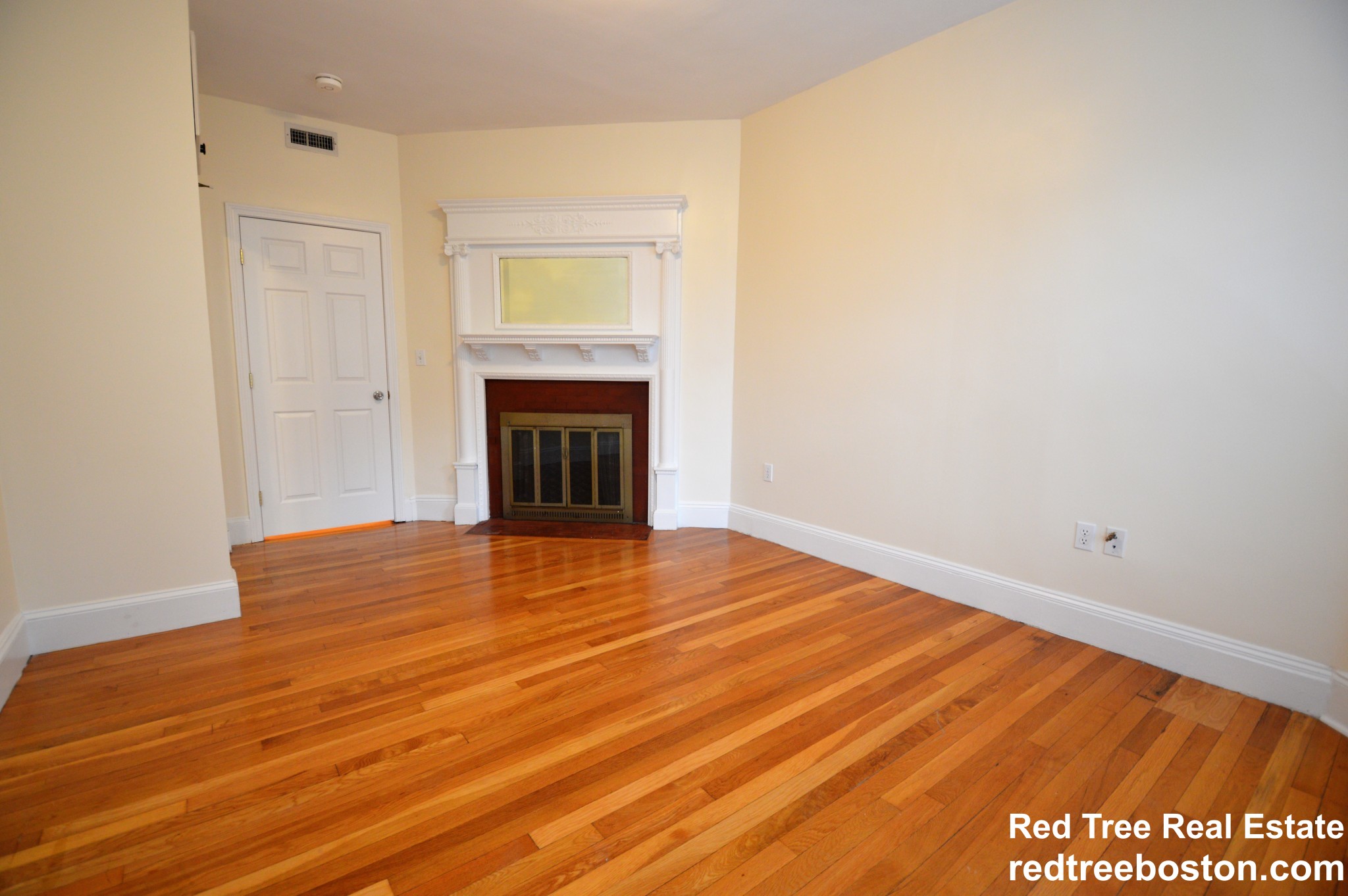 191 Winthrop Rd, Brookline Village