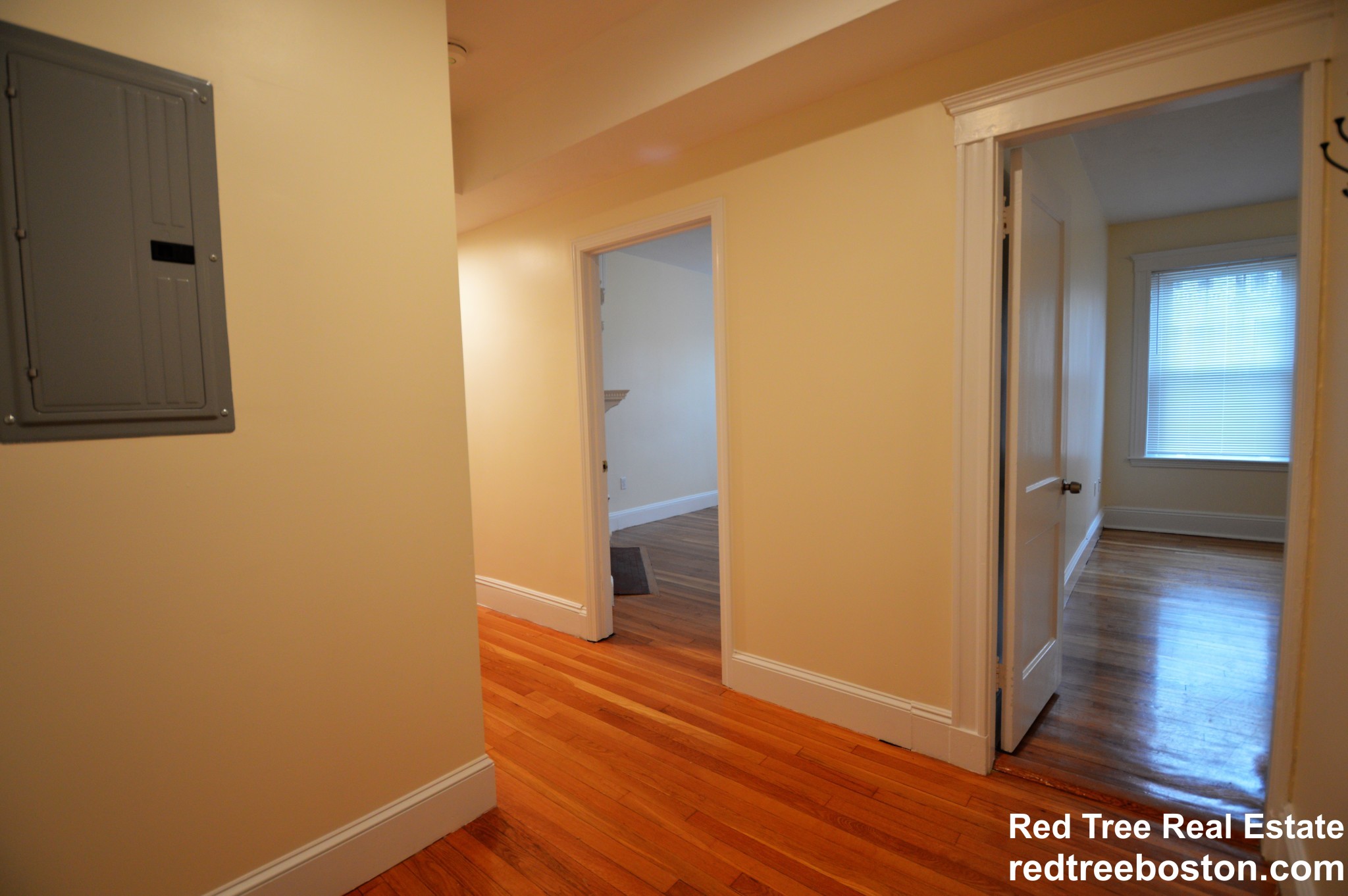 191 Winthrop Rd, Brookline Village