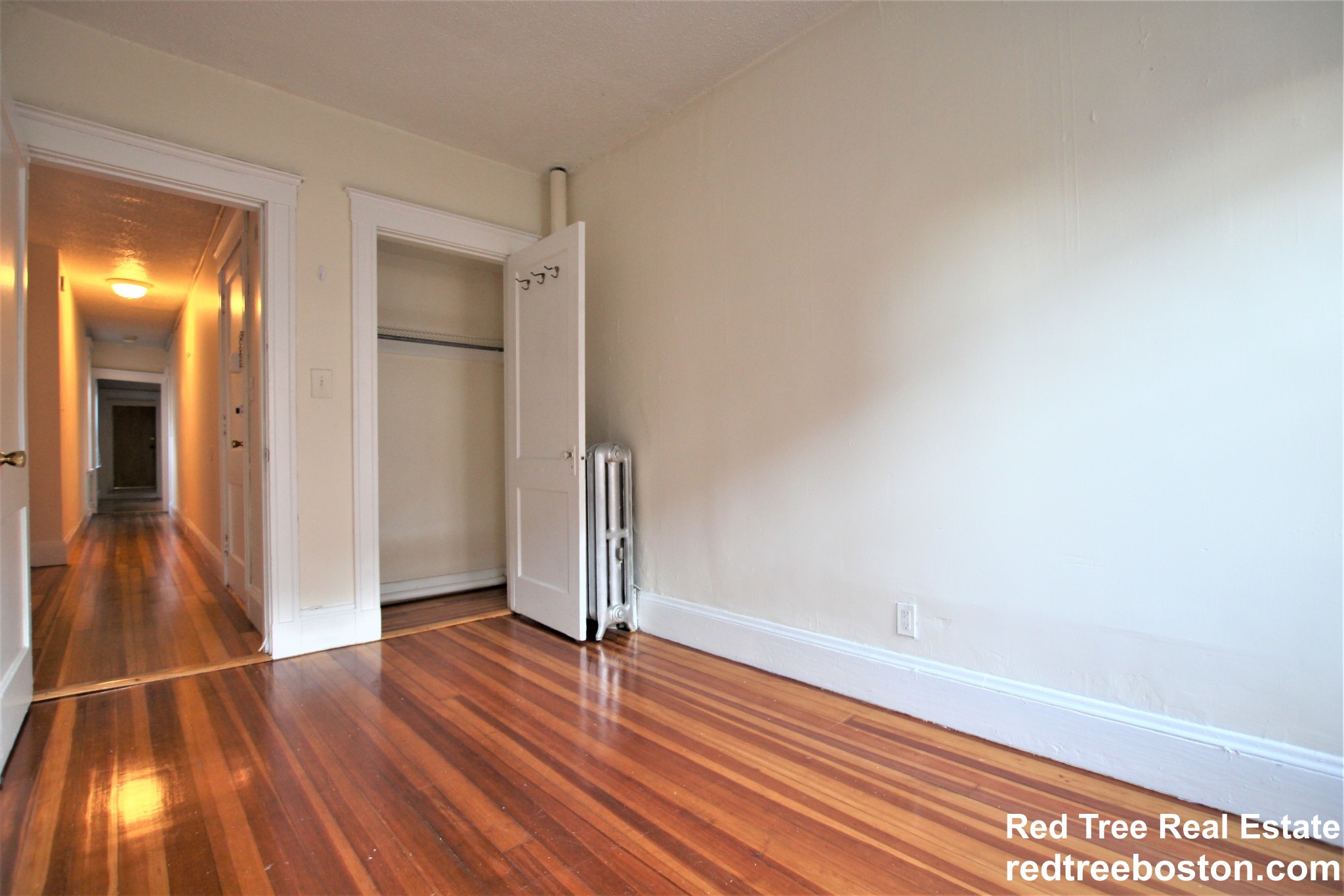 6 Barrows St, Allston