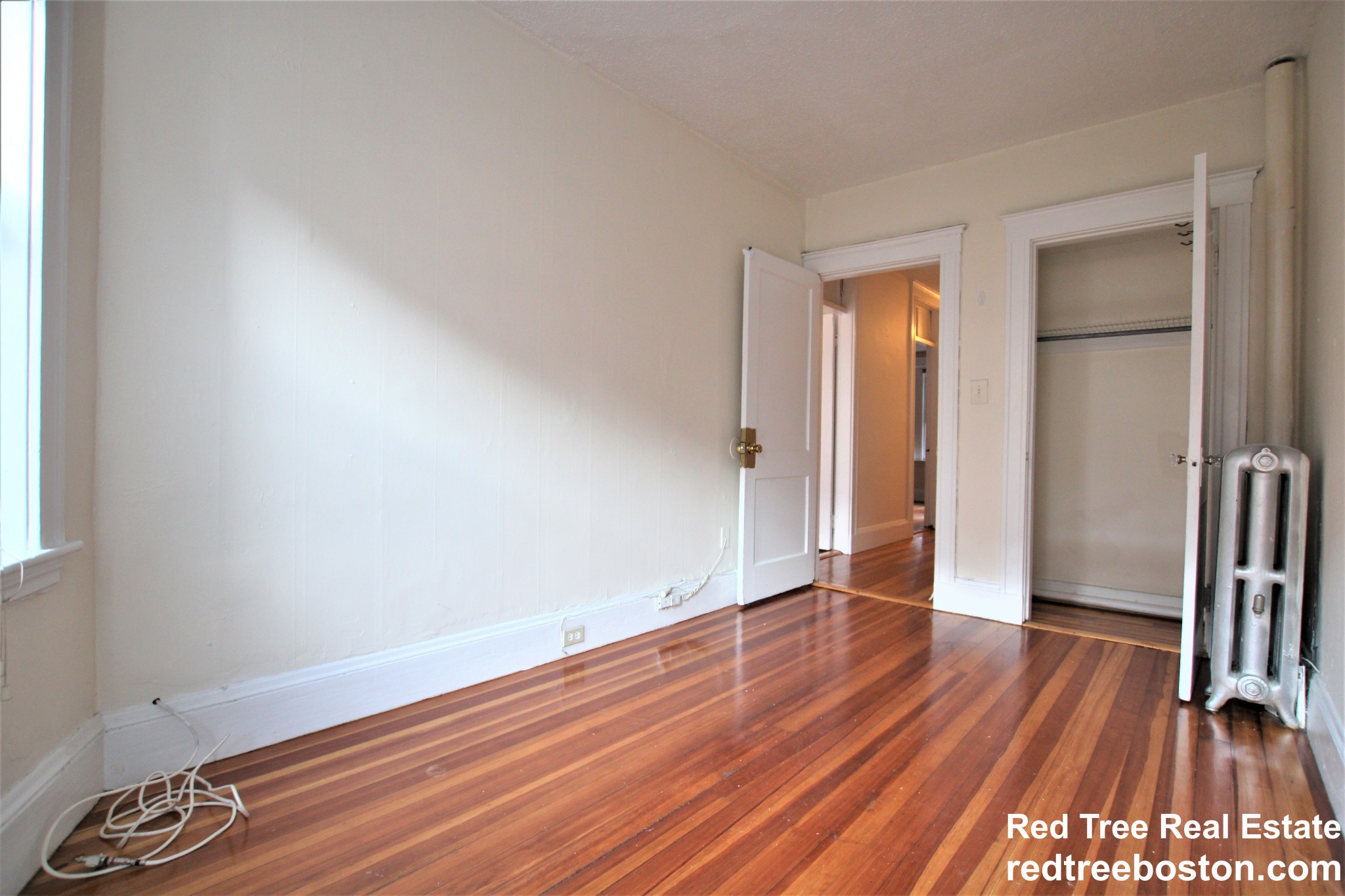 6 Barrows St, Allston