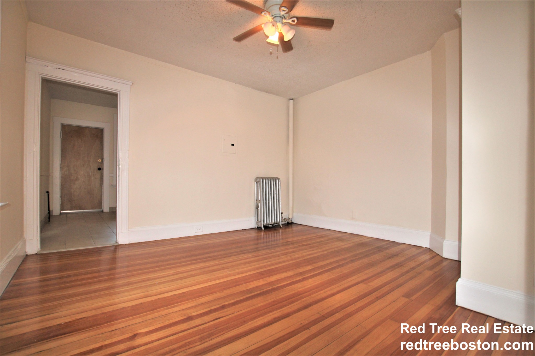 6 Barrows St, Allston