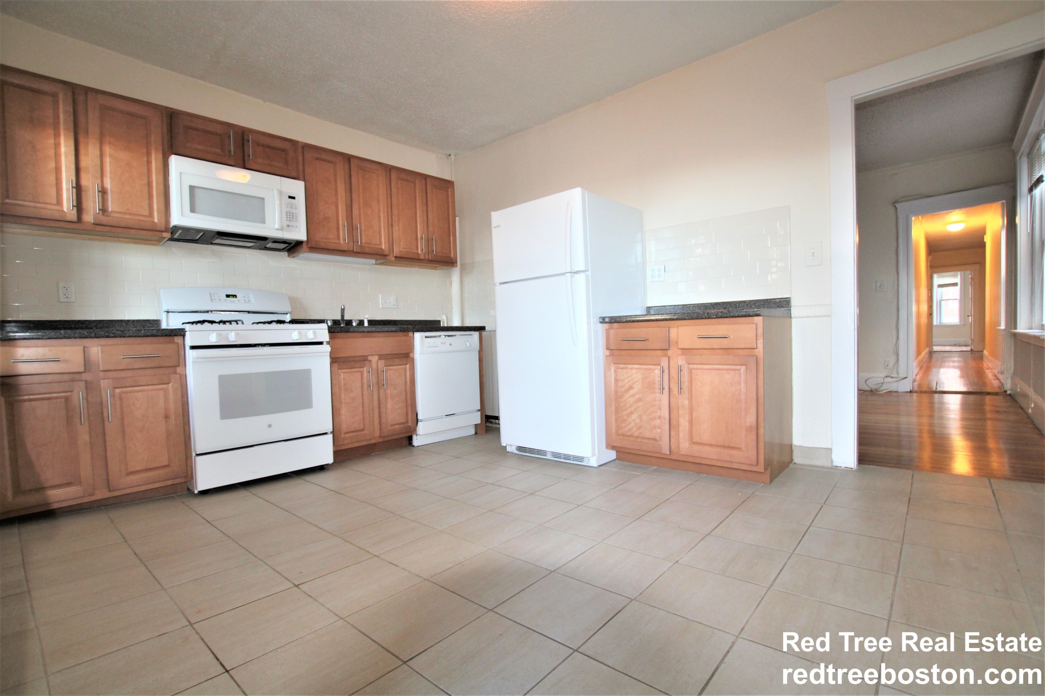 6 Barrows St, Allston