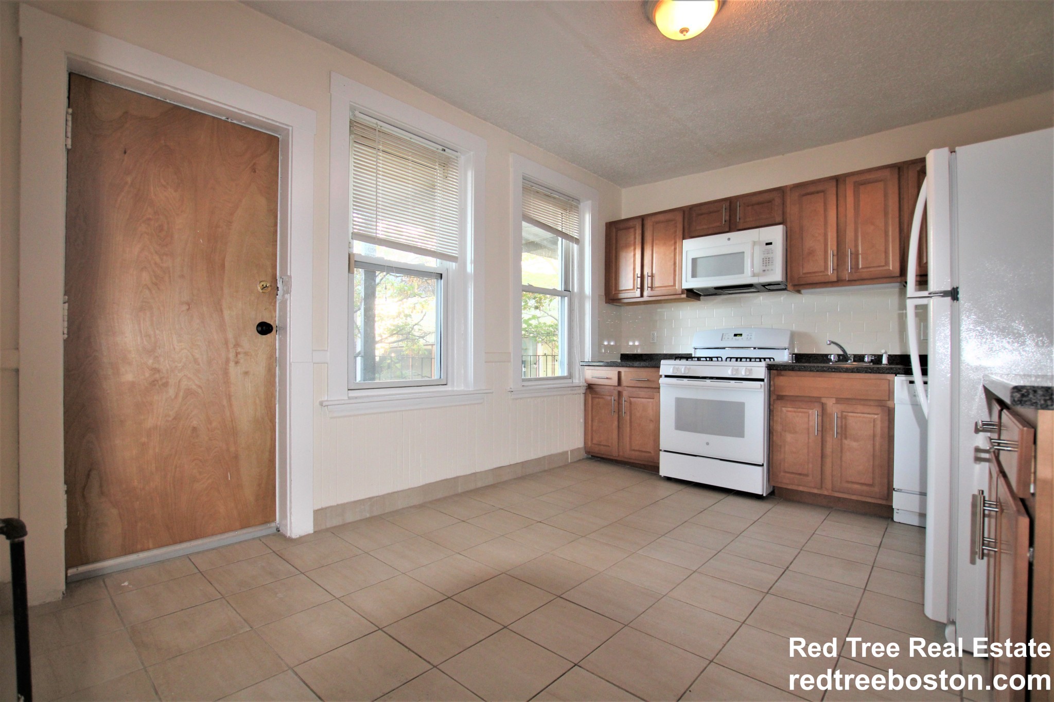 6 Barrows St, Allston