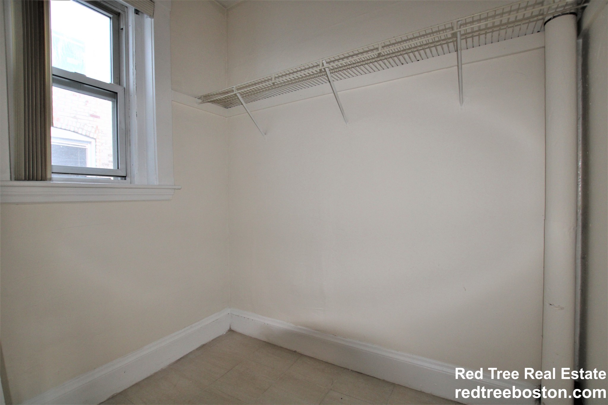 6 Barrows St, Allston