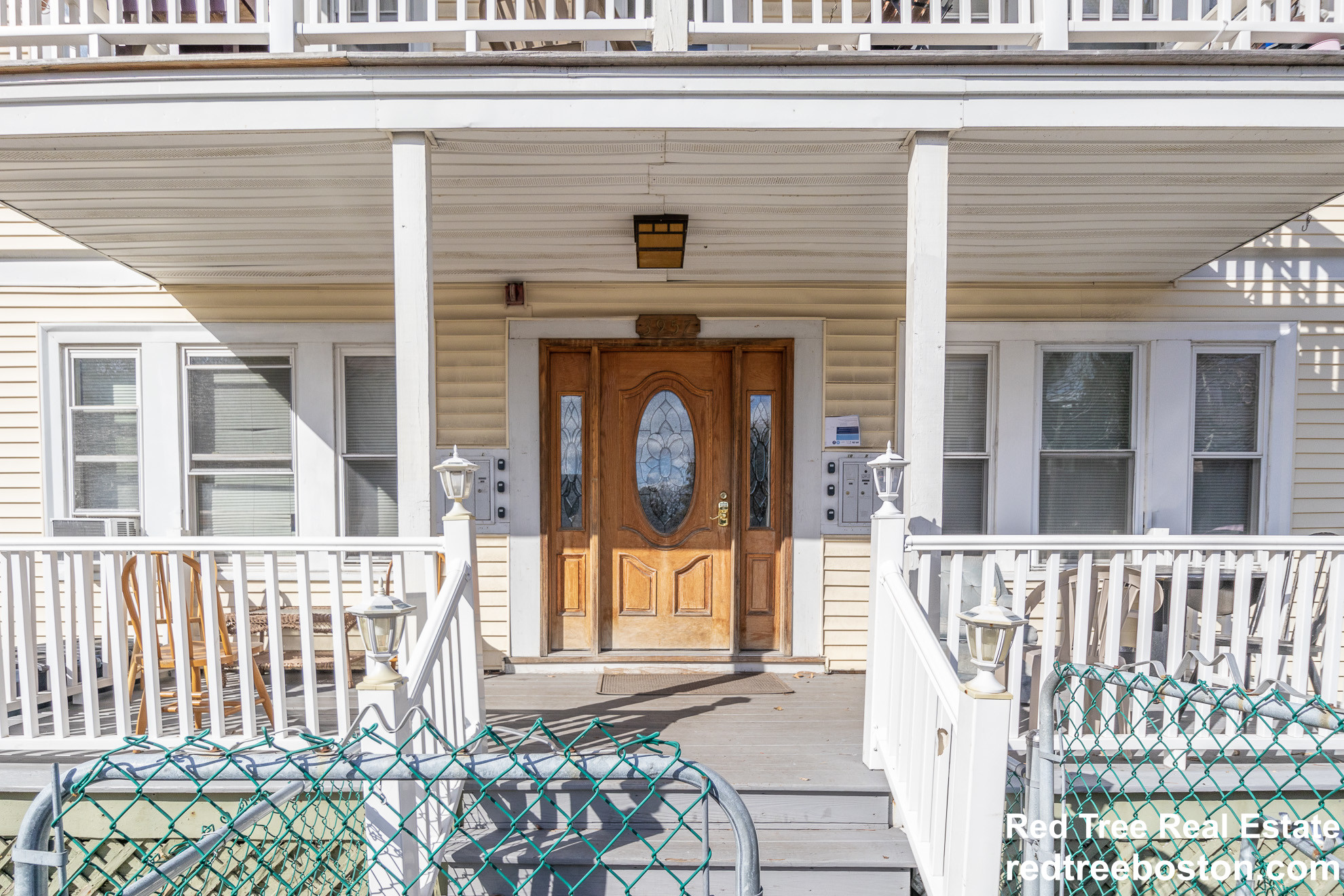 3957 Washington St, Roslindale