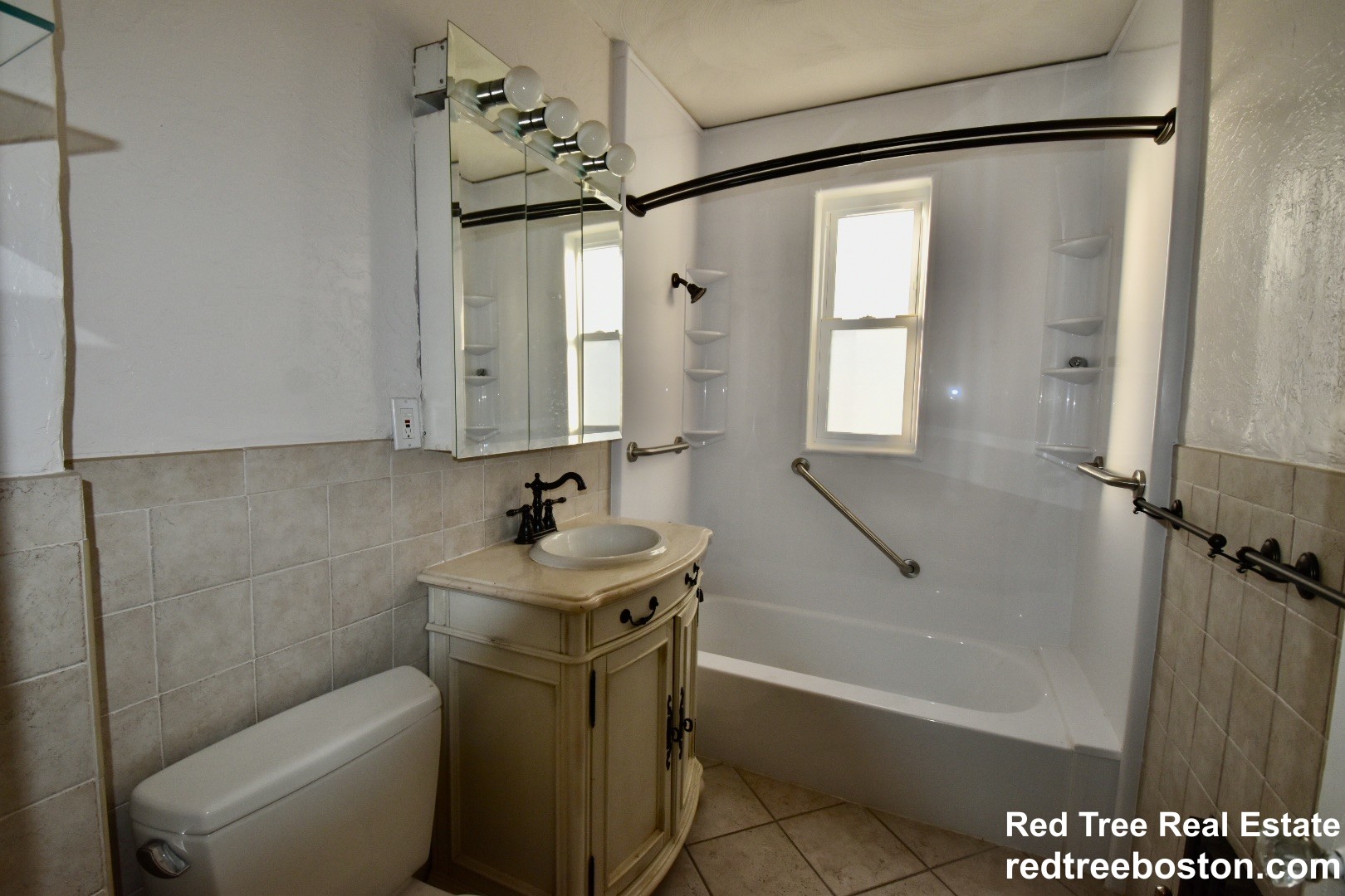 96 Conwell Ave, East Somerville