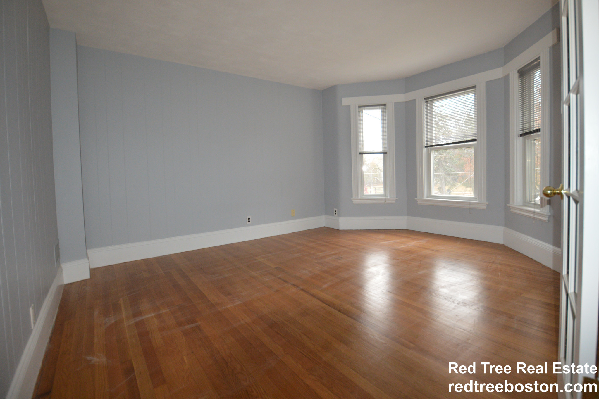 47 Logan Ave, Medford