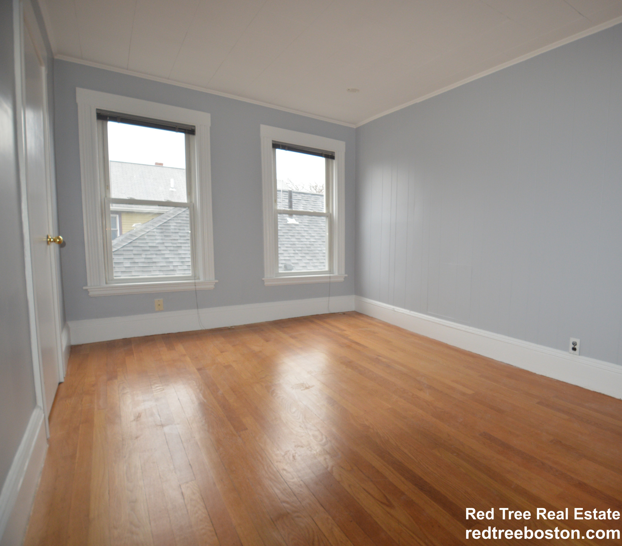 47 Logan Ave, Medford