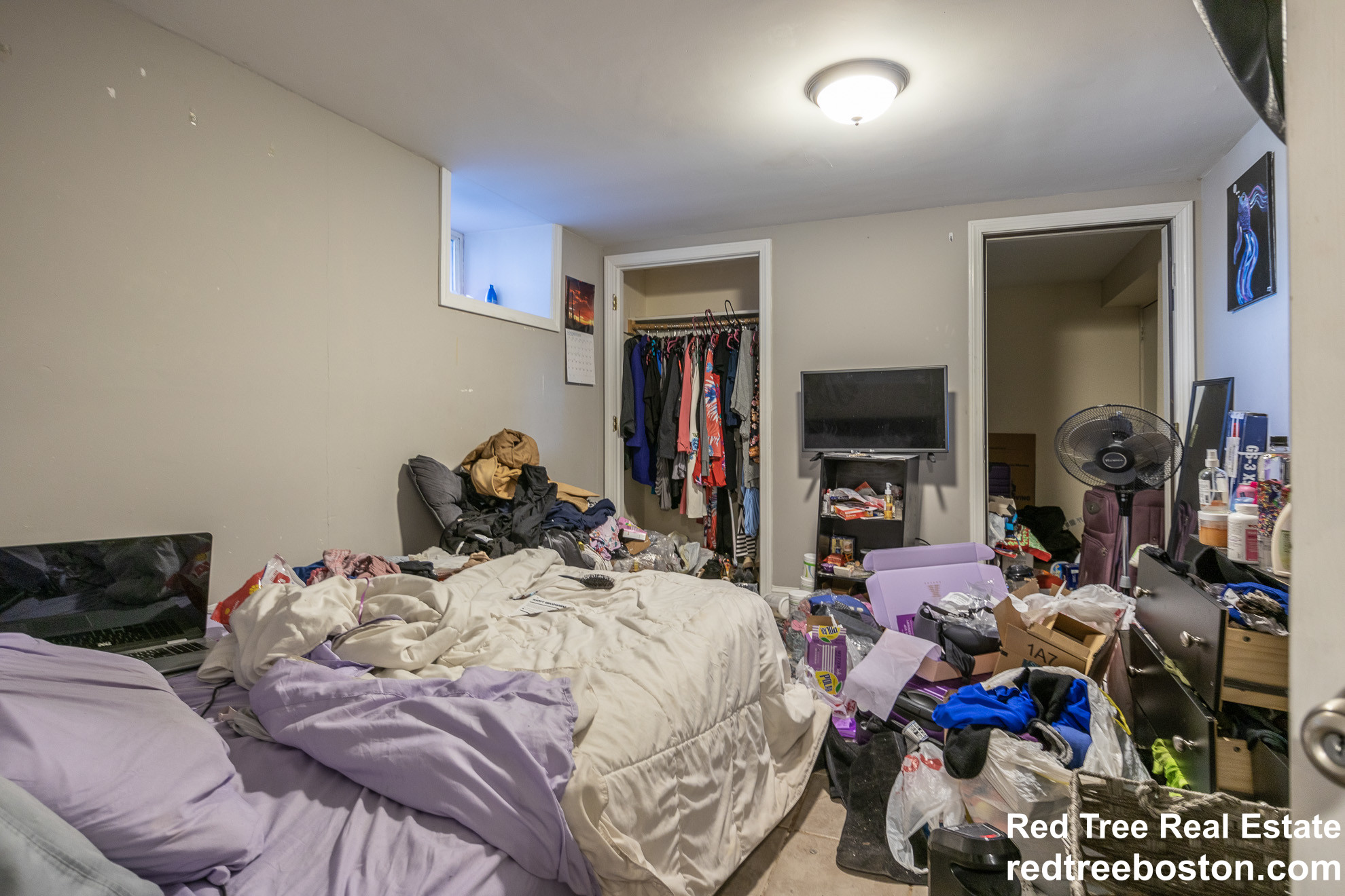 8 Sunset St, Mission Hill