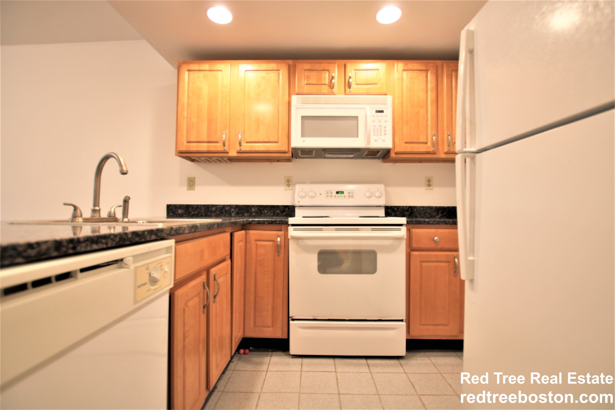 20 Queensberry St, Fenway