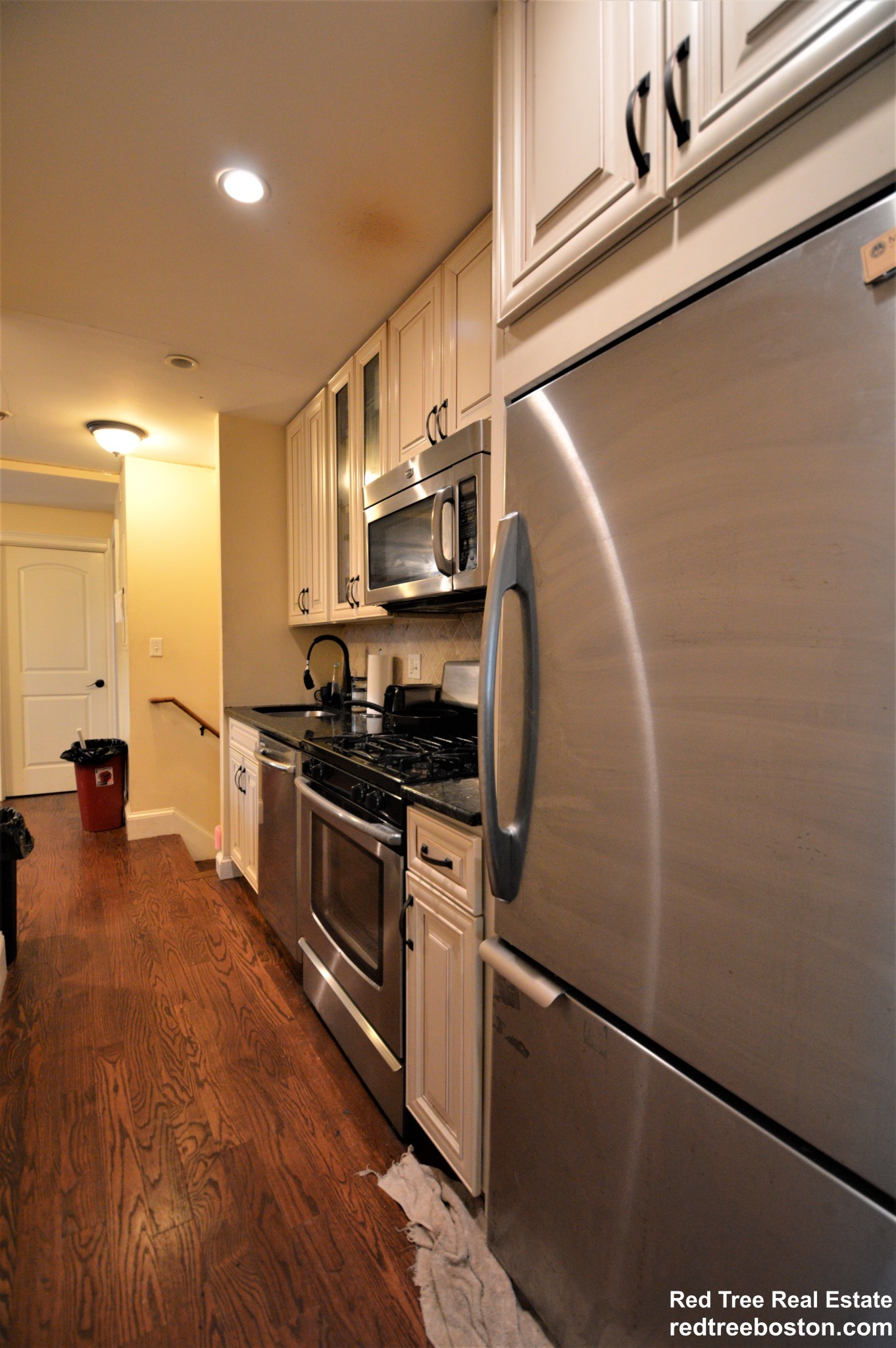5 bed, 2 bath apartment for rent at 2 Iroquois St Unit 1, Mission Hill — photo 24 of 41