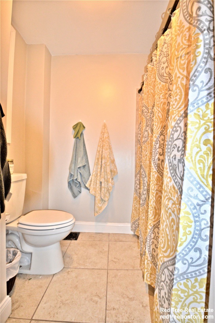 201 Hillside St, Mission Hill